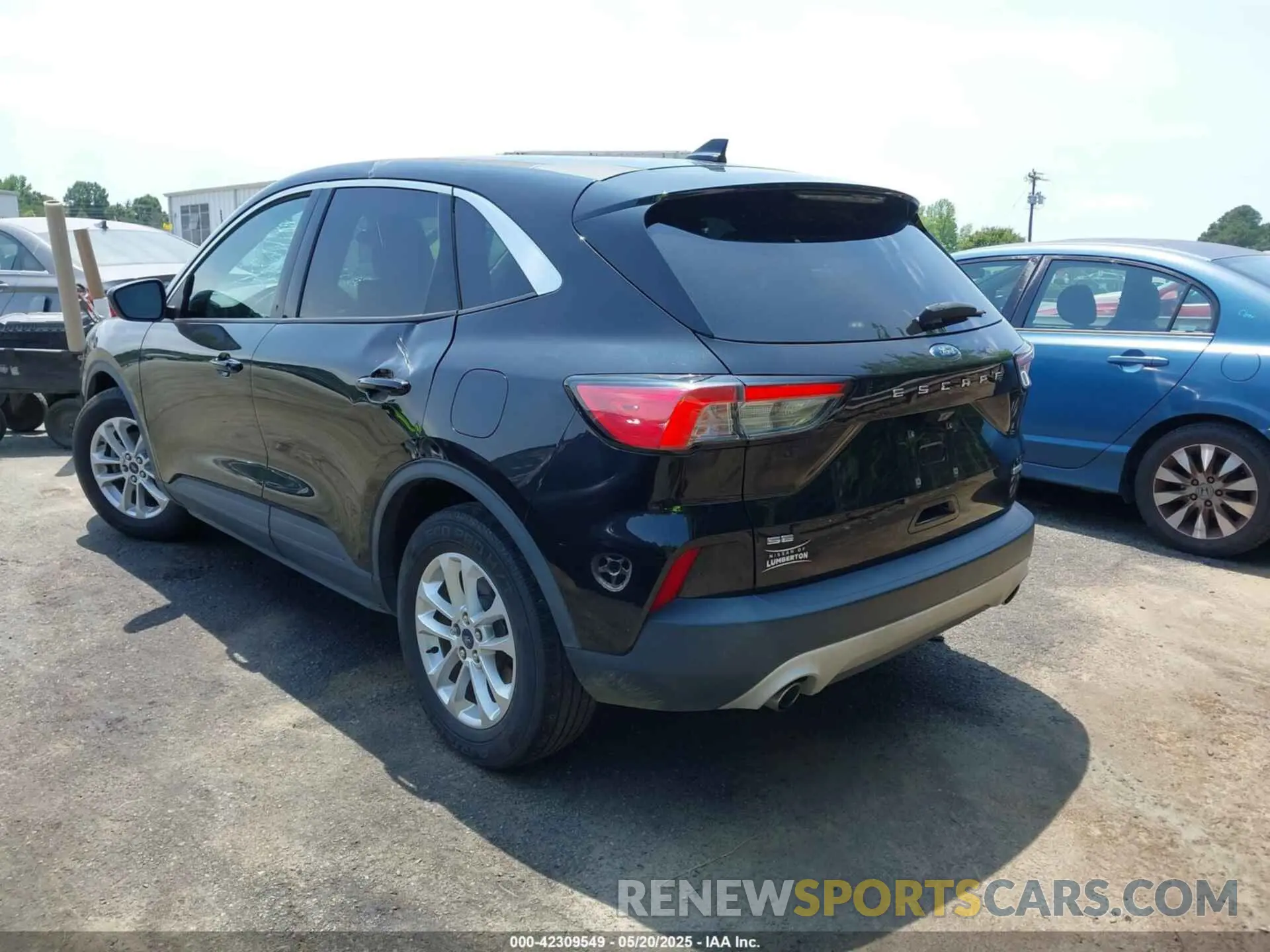 3 Фотография поврежденного автомобиля 1FMCU0G66LUA05871 FORD ESCAPE 2020