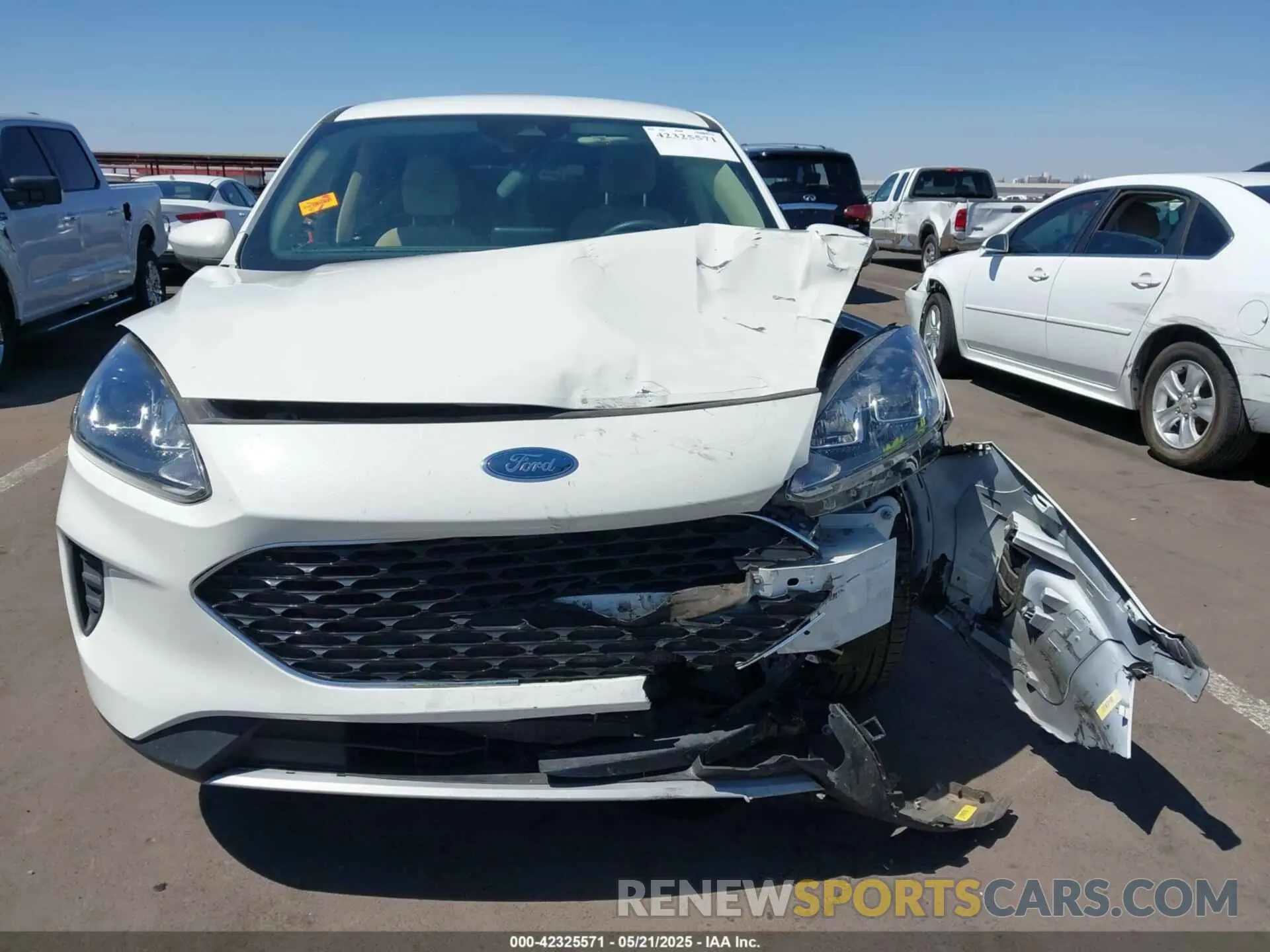 11 Photograph of a damaged car 1FMCU0G66LUA35694 FORD ESCAPE 2020