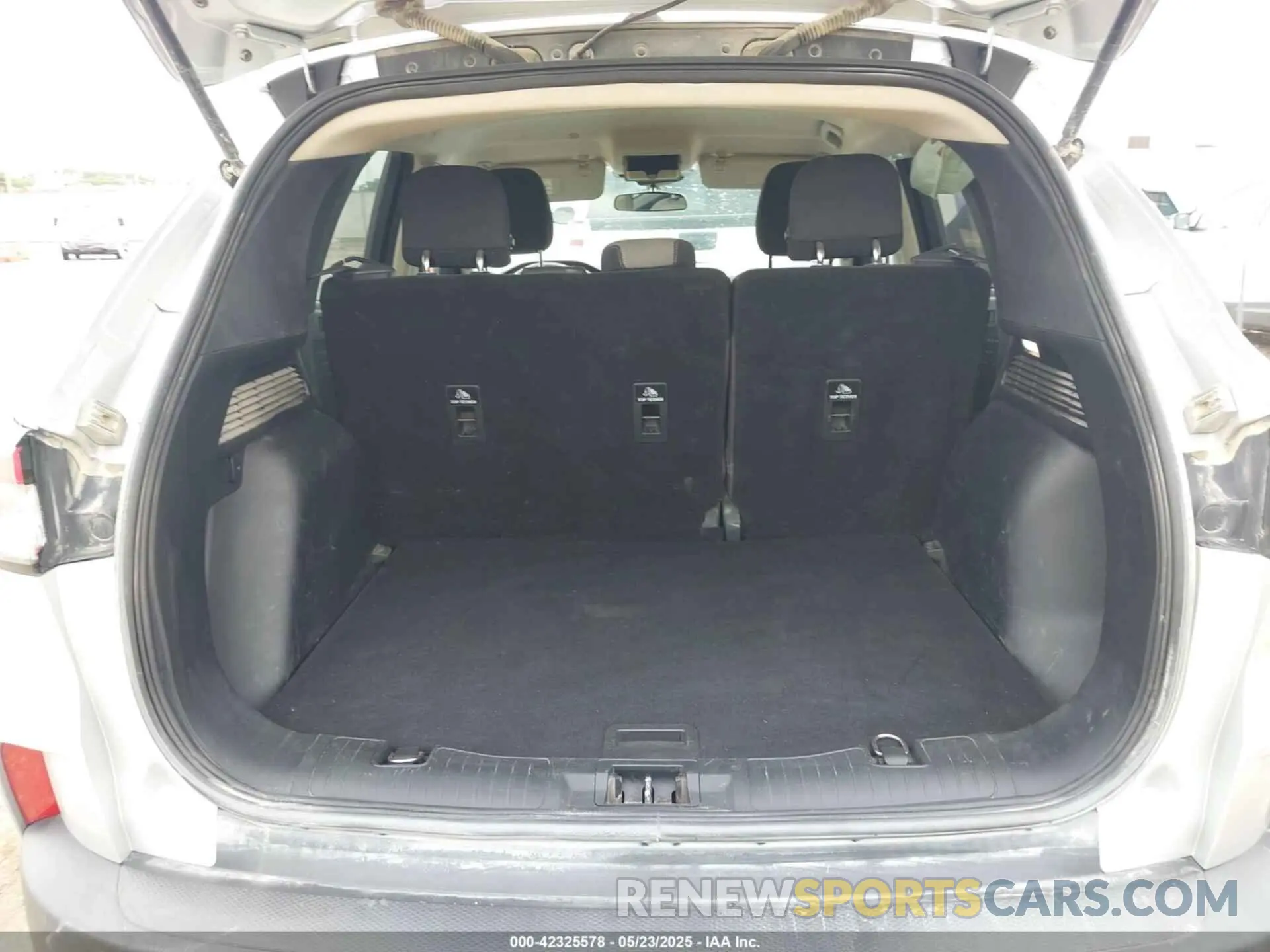 16 Фотография поврежденного автомобиля 1FMCU0G66LUA79744 FORD ESCAPE 2020