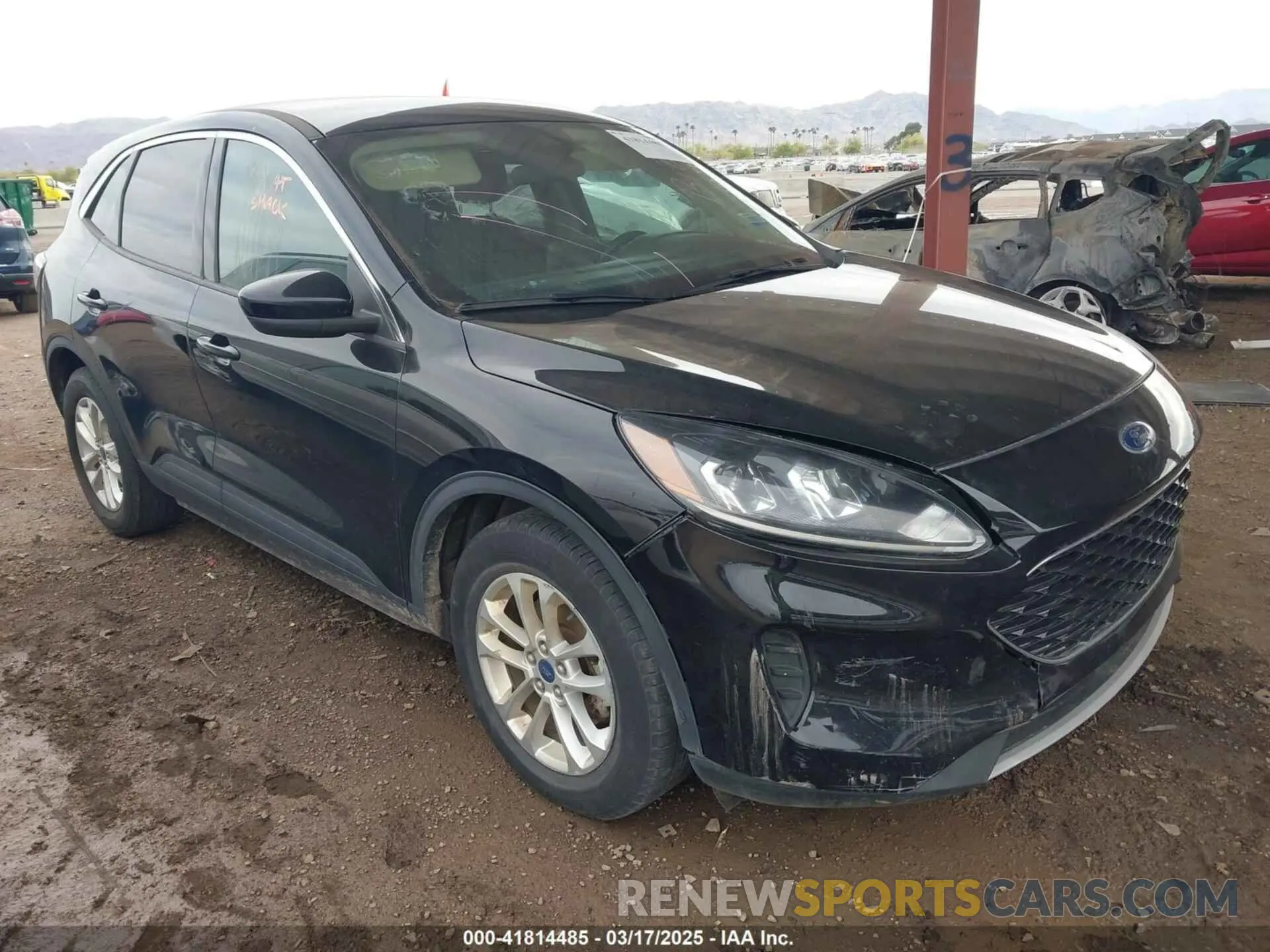 1 Photograph of a damaged car 1FMCU0G66LUC49259 FORD ESCAPE 2020