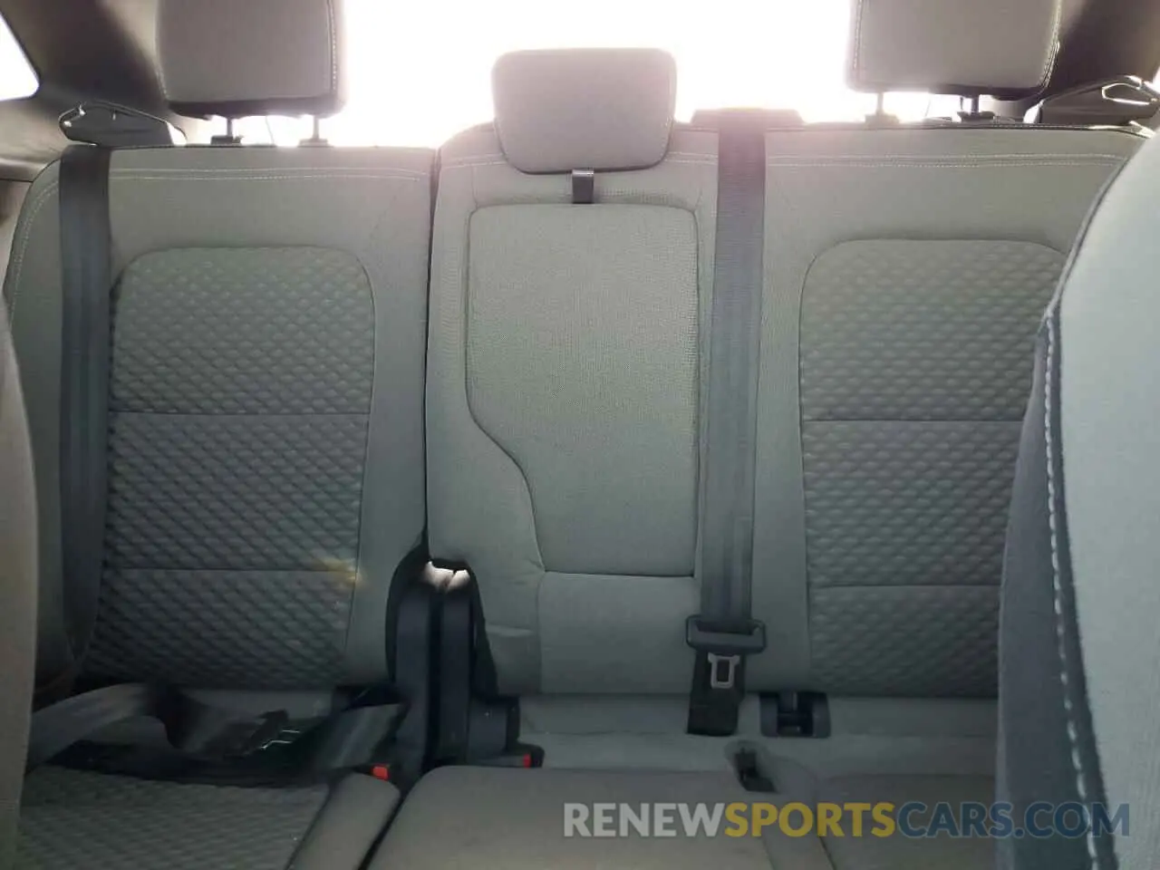 10 Фотография поврежденного автомобиля 1FMCU0G67LUA07242 FORD ESCAPE 2020