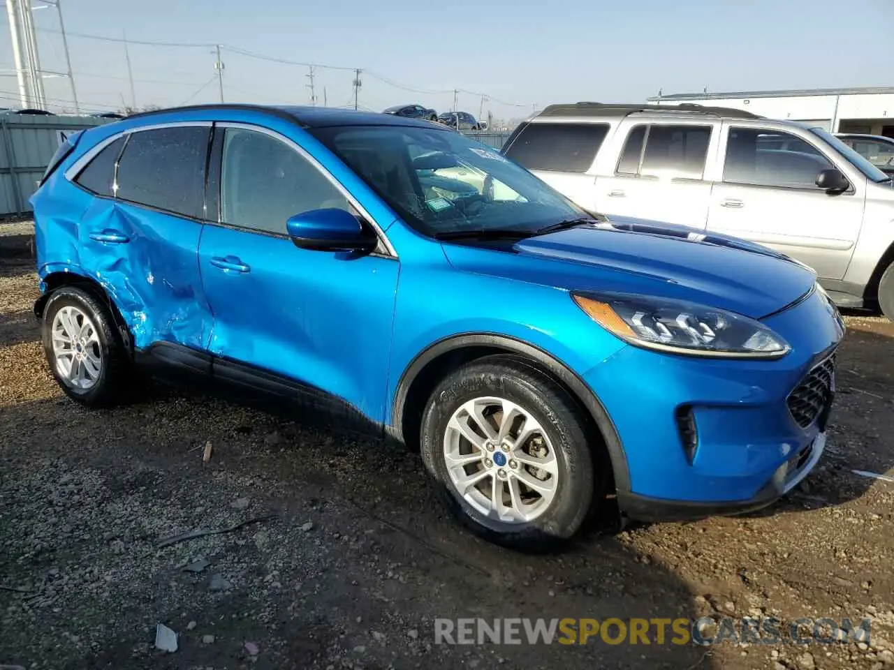 4 Фотография поврежденного автомобиля 1FMCU0G67LUA07242 FORD ESCAPE 2020
