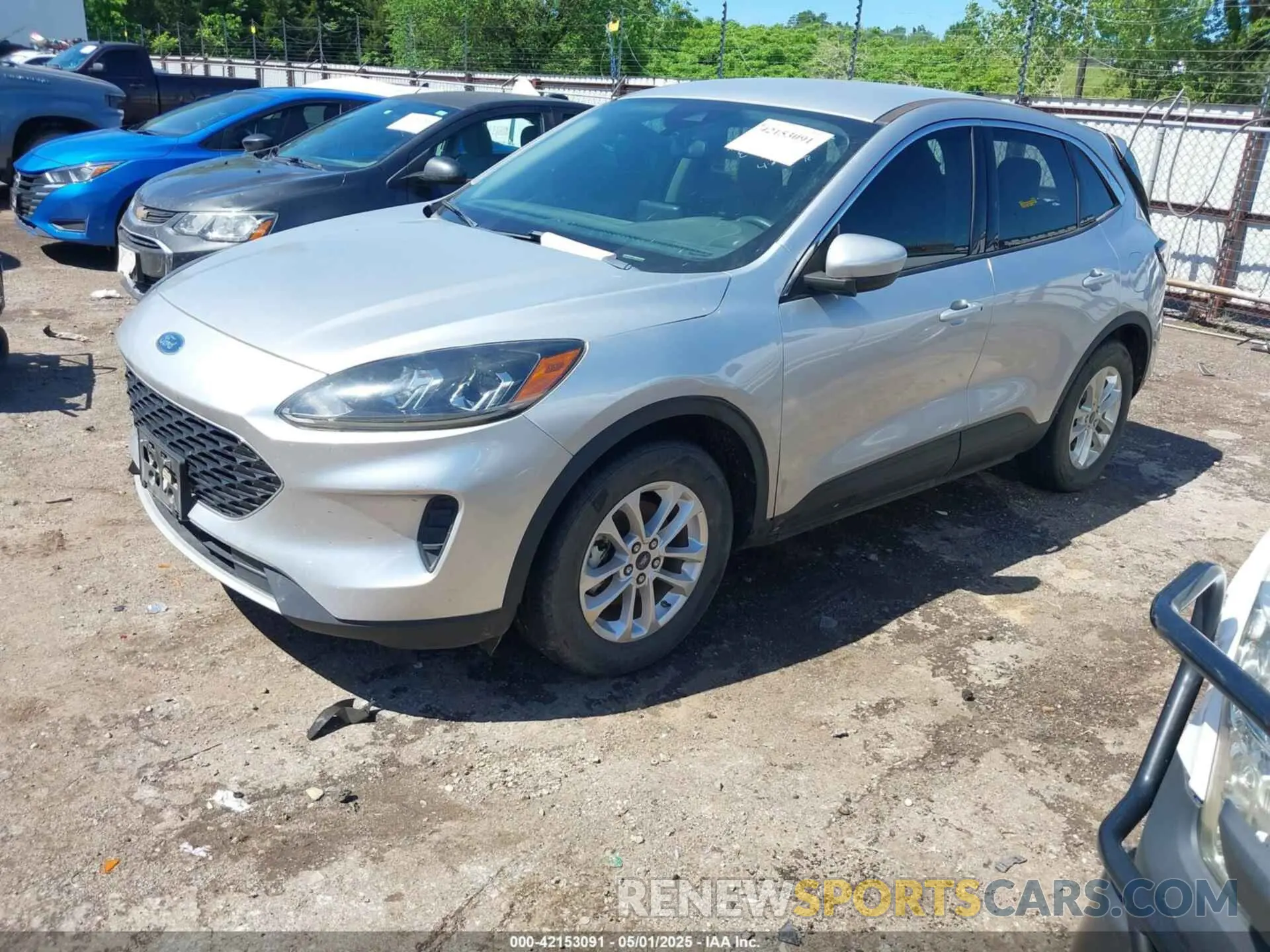 2 Photograph of a damaged car 1FMCU0G67LUB30443 FORD ESCAPE 2020