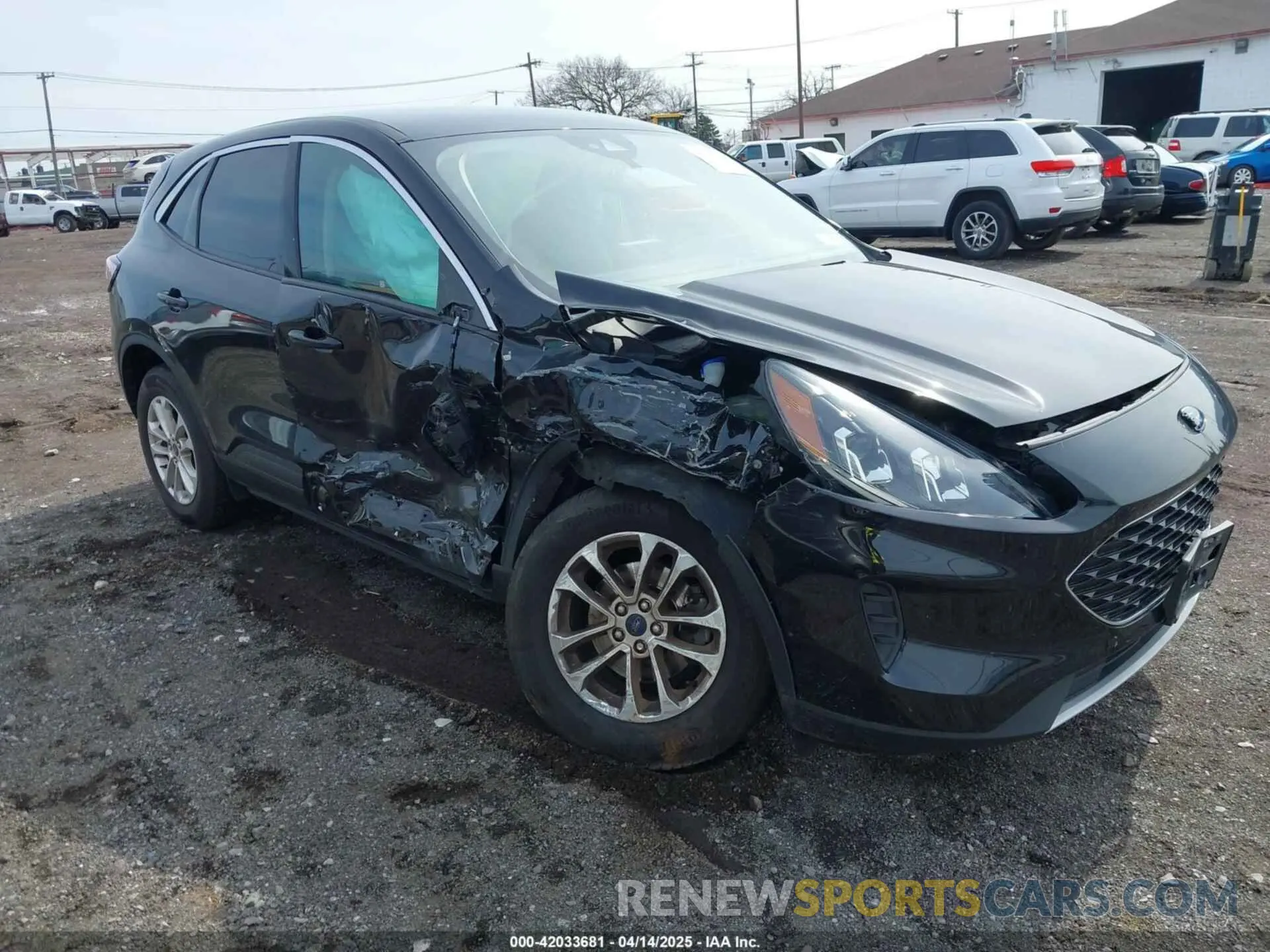 1 Photograph of a damaged car 1FMCU0G67LUB94143 FORD ESCAPE 2020