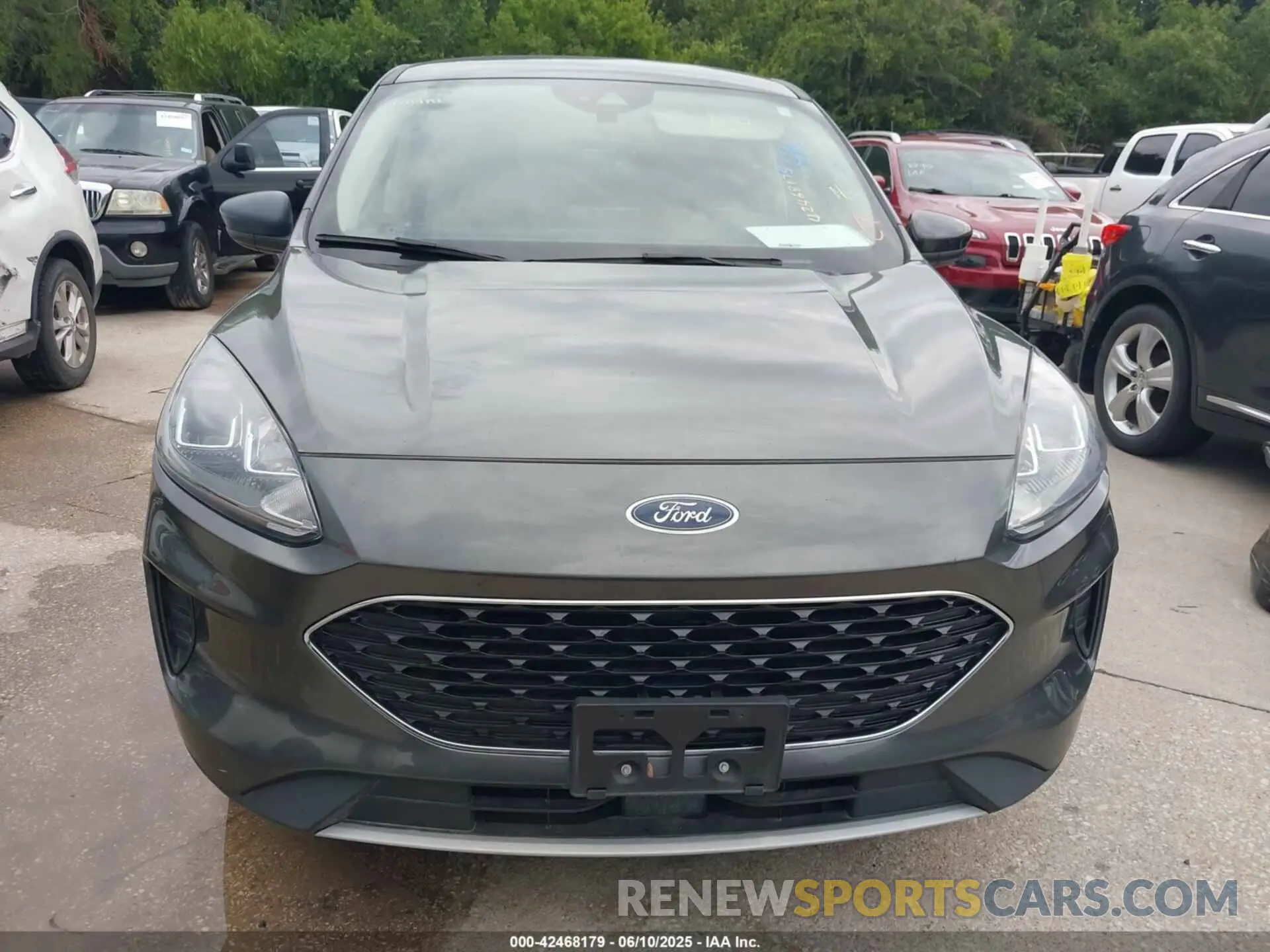 6 Фотография поврежденного автомобиля 1FMCU0G68LUA75081 FORD ESCAPE 2020