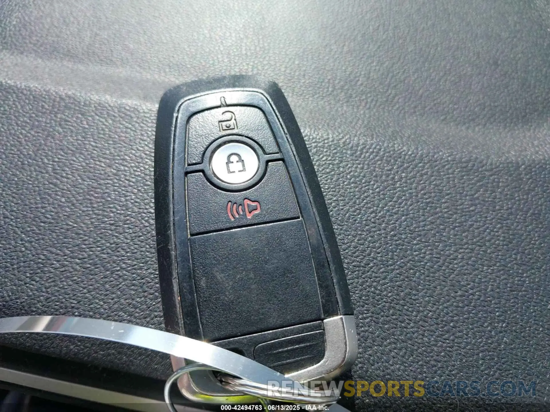 11 Фотография поврежденного автомобиля 1FMCU0G68LUA83861 FORD ESCAPE 2020
