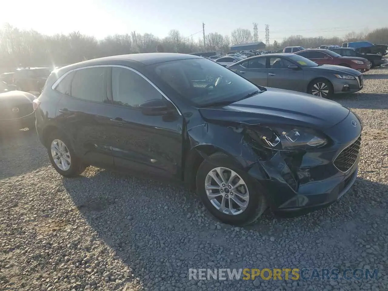 4 Photograph of a damaged car 1FMCU0G68LUA93550 FORD ESCAPE 2020