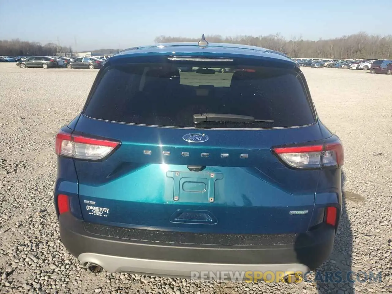 6 Photograph of a damaged car 1FMCU0G68LUA93550 FORD ESCAPE 2020