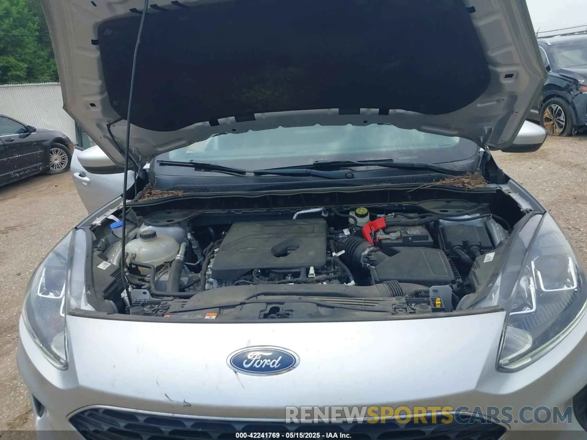 10 Фотография поврежденного автомобиля 1FMCU0G68LUB22240 FORD ESCAPE 2020