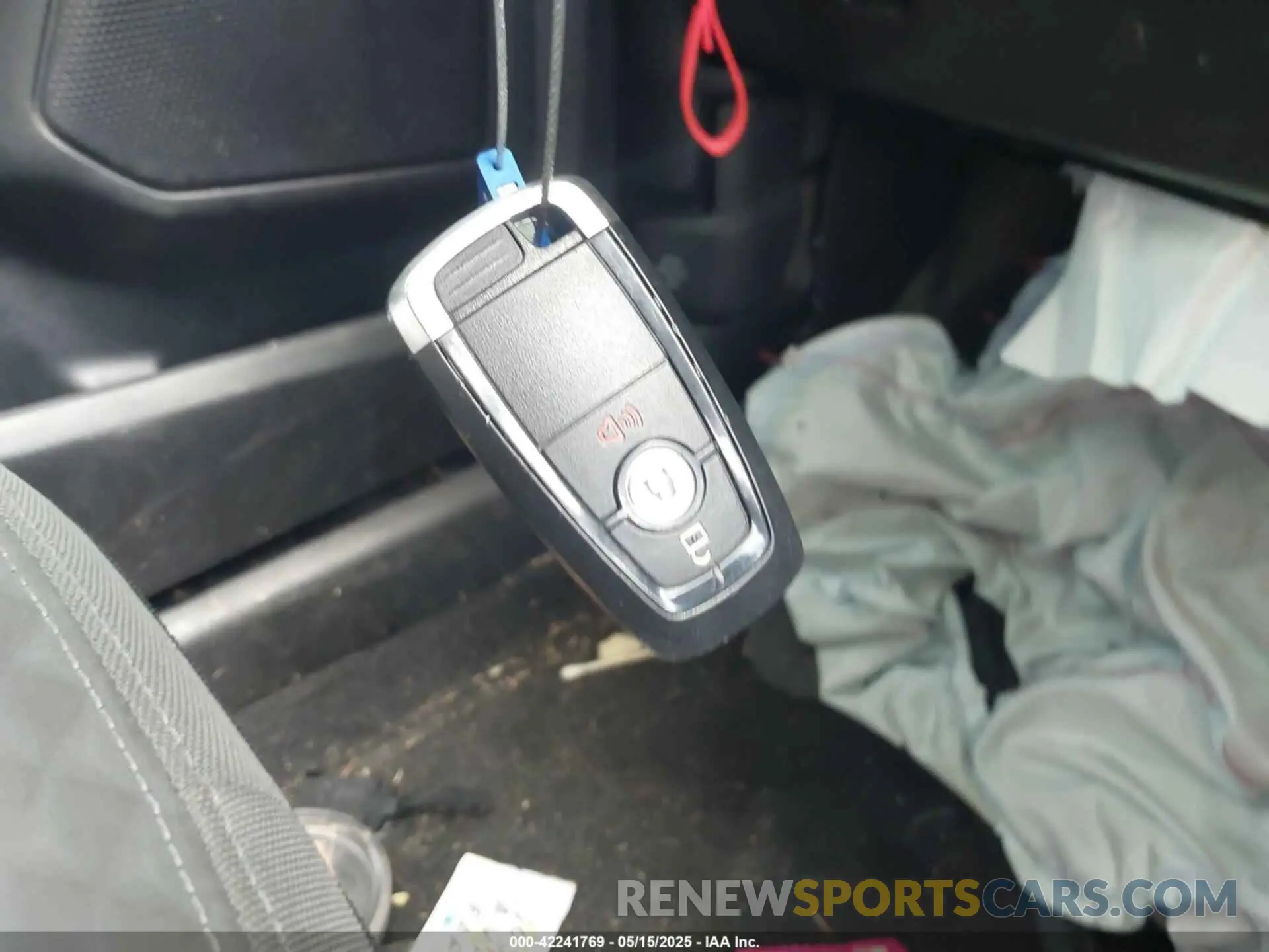 11 Фотография поврежденного автомобиля 1FMCU0G68LUB22240 FORD ESCAPE 2020