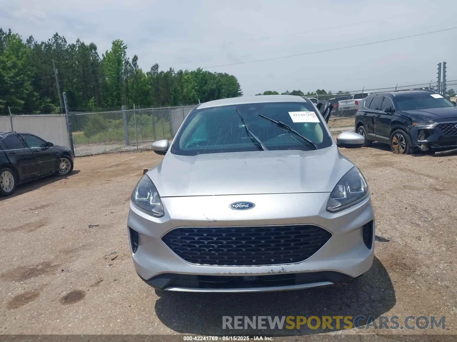 12 Фотография поврежденного автомобиля 1FMCU0G68LUB22240 FORD ESCAPE 2020