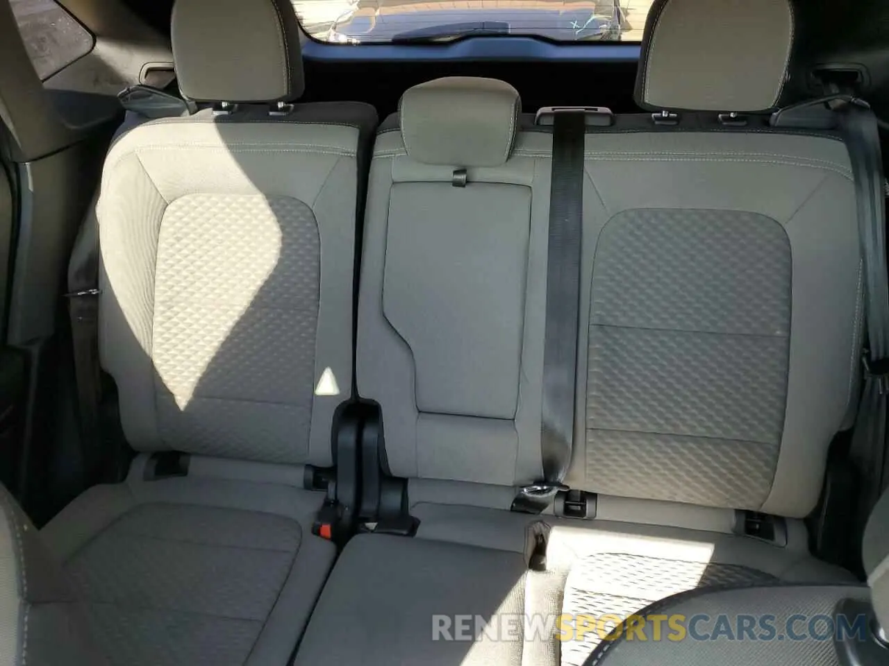 10 Фотография поврежденного автомобиля 1FMCU0G68LUB55755 FORD ESCAPE 2020