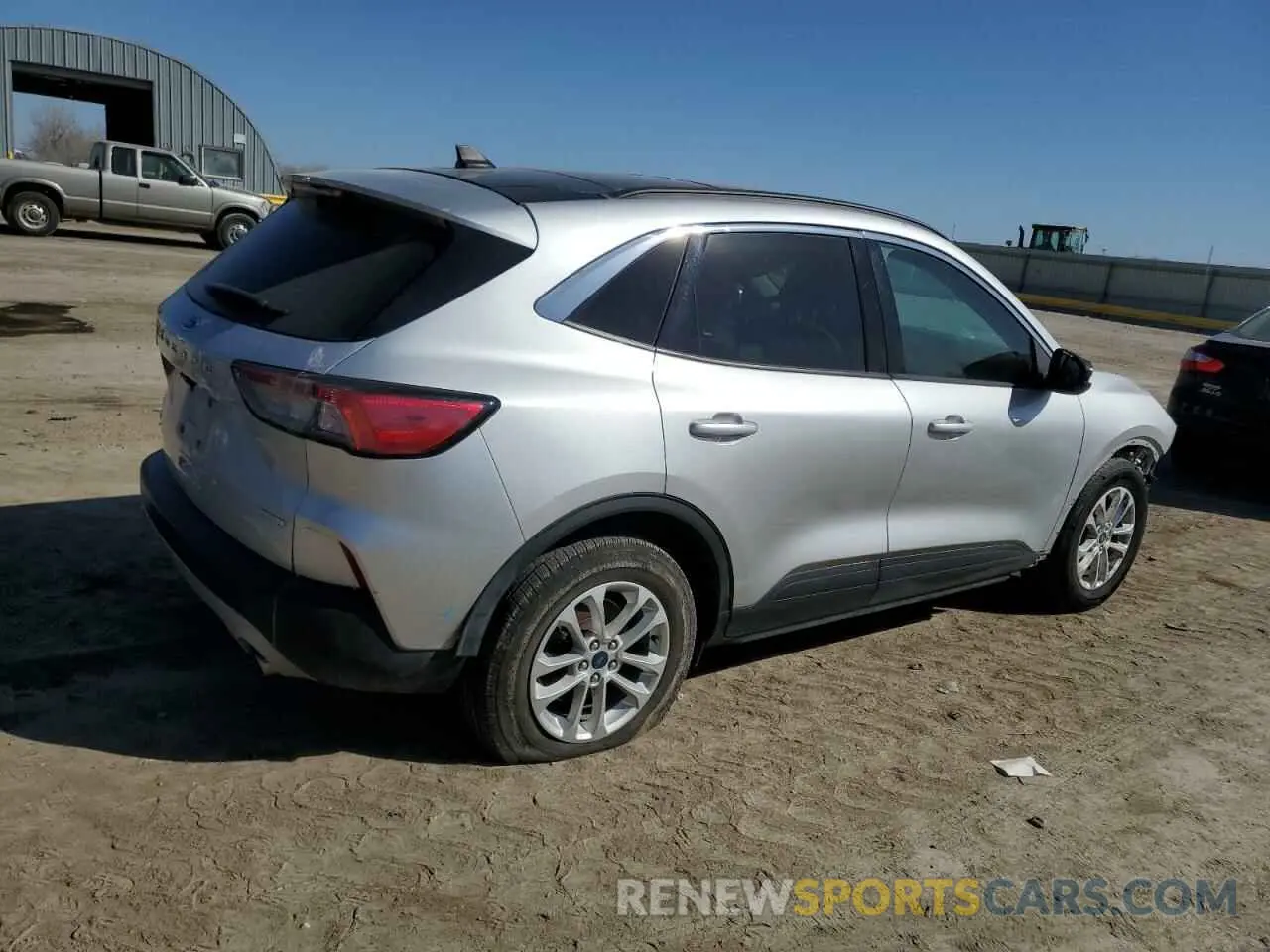 3 Photograph of a damaged car 1FMCU0G68LUB78758 FORD ESCAPE 2020