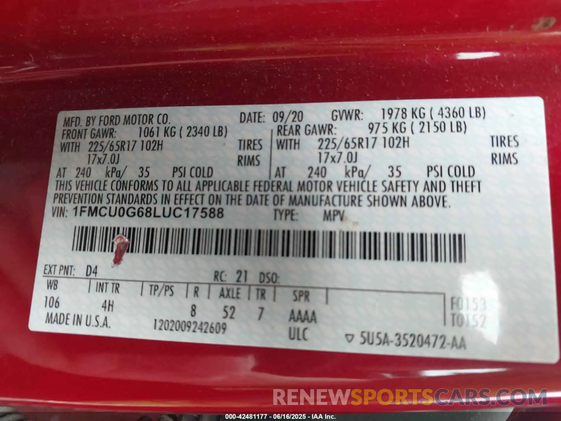 9 Фотография поврежденного автомобиля 1FMCU0G68LUC17588 FORD ESCAPE 2020