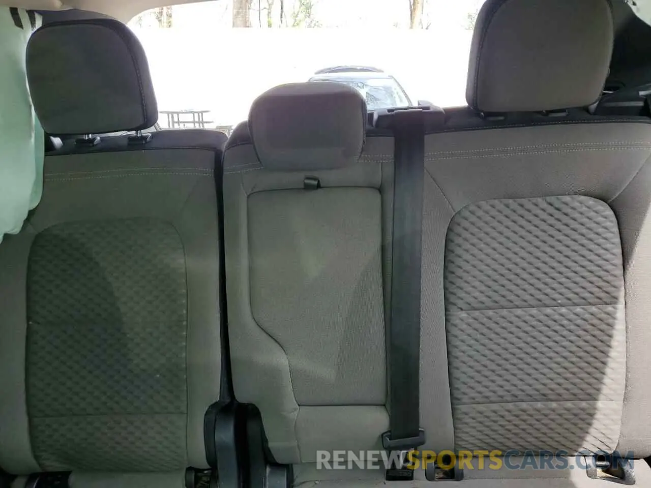 10 Фотография поврежденного автомобиля 1FMCU0G68LUC21771 FORD ESCAPE 2020