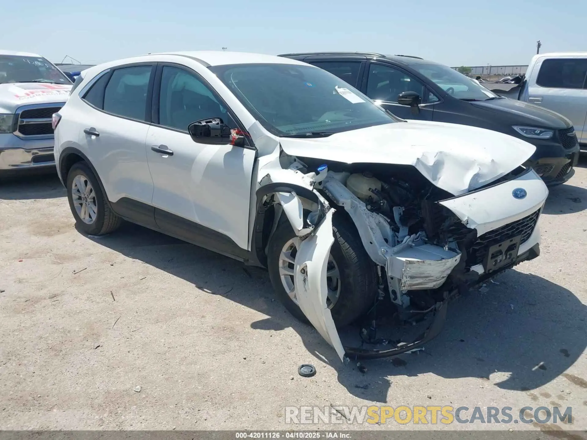 1 Photograph of a damaged car 1FMCU0G6XLUA31325 FORD ESCAPE 2020