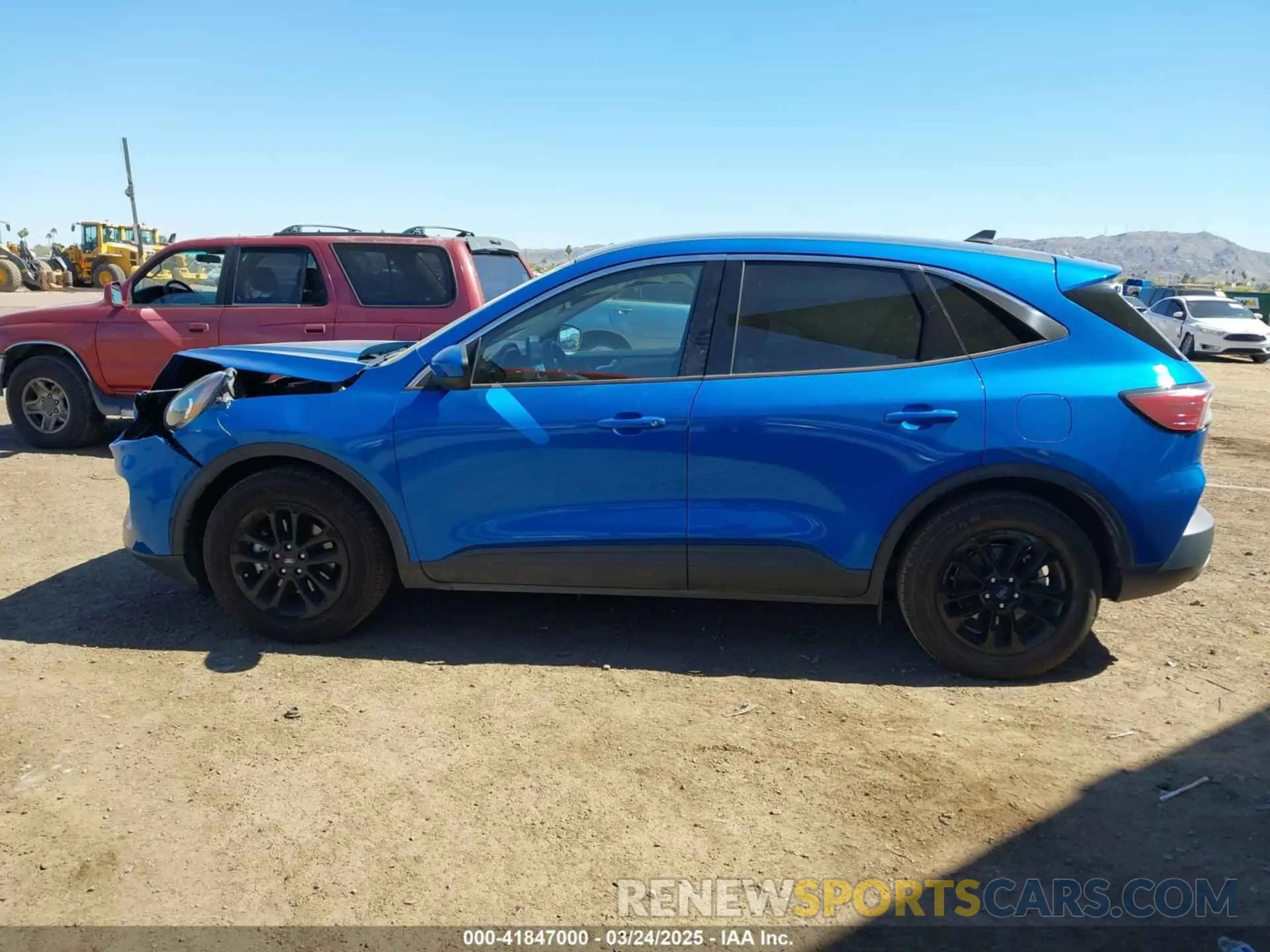 14 Photograph of a damaged car 1FMCU0G6XLUB66367 FORD ESCAPE 2020