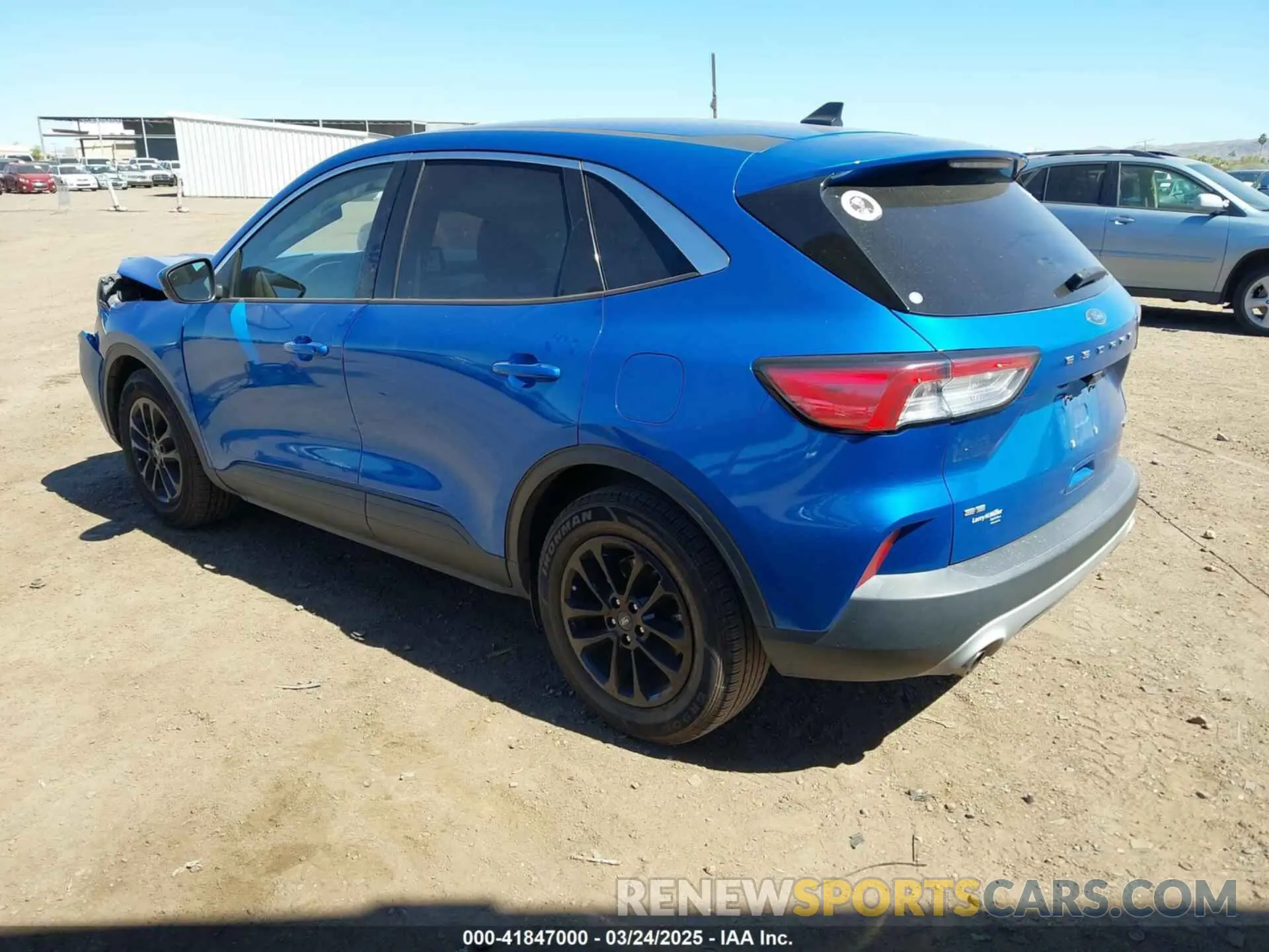 3 Photograph of a damaged car 1FMCU0G6XLUB66367 FORD ESCAPE 2020