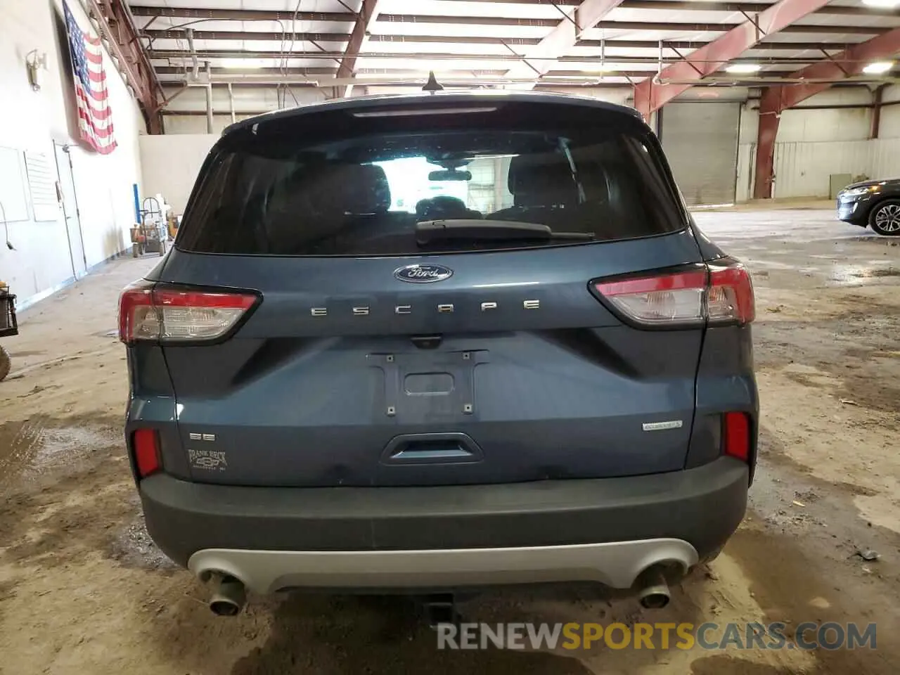 6 Фотография поврежденного автомобиля 1FMCU0G6XLUC39575 FORD ESCAPE 2020