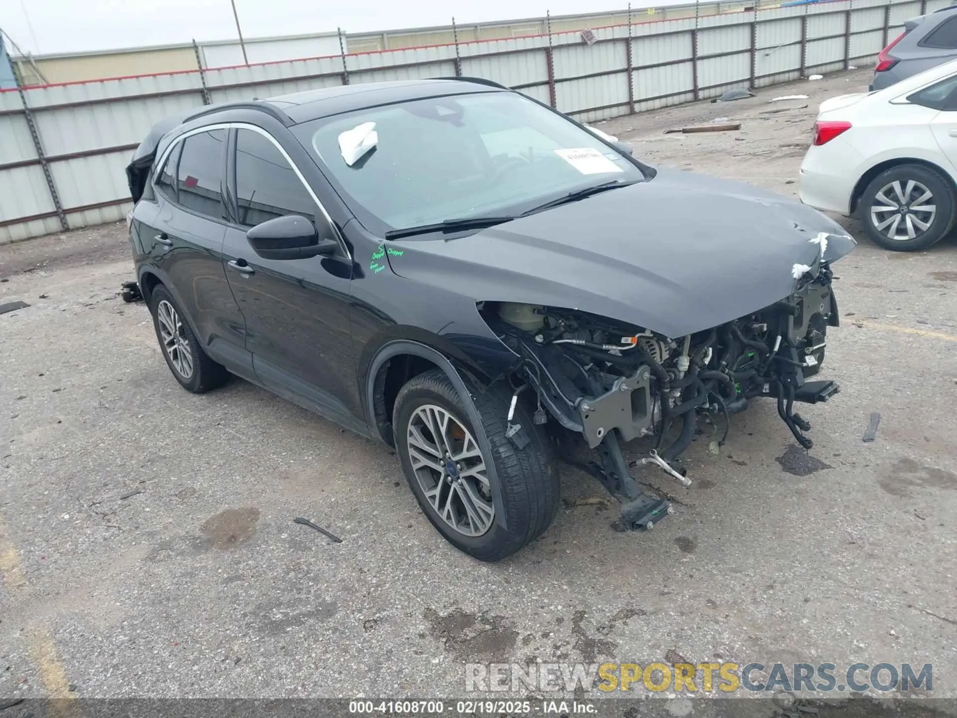 1 Photograph of a damaged car 1FMCU0H62LUA54273 FORD ESCAPE 2020