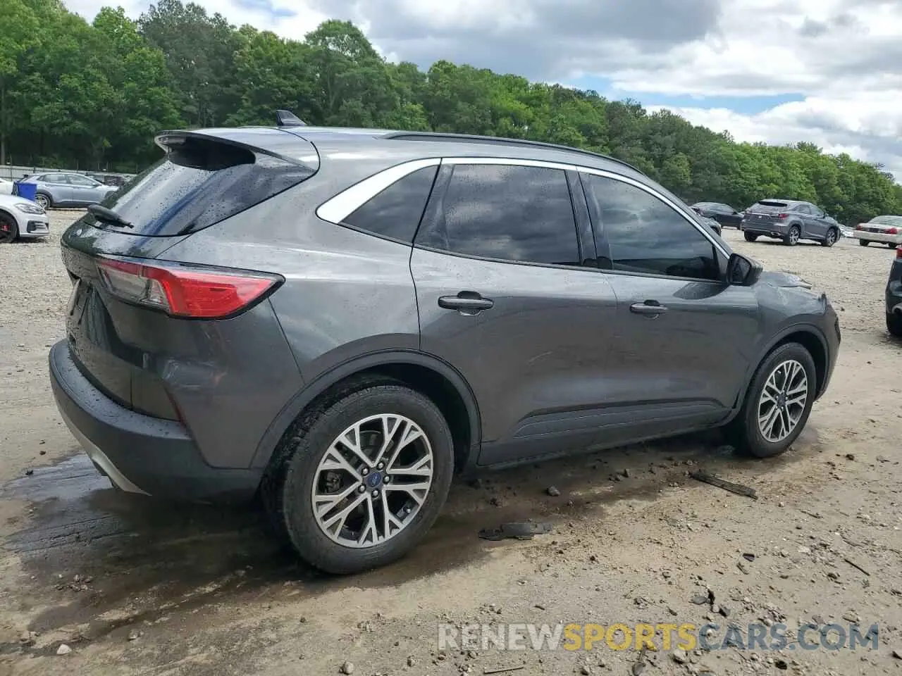 3 Фотография поврежденного автомобиля 1FMCU0H62LUA66777 FORD ESCAPE 2020