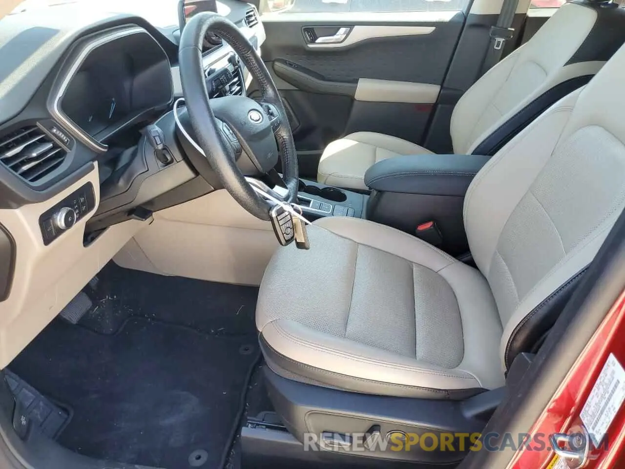 7 Photograph of a damaged car 1FMCU0H62LUA94076 FORD ESCAPE 2020