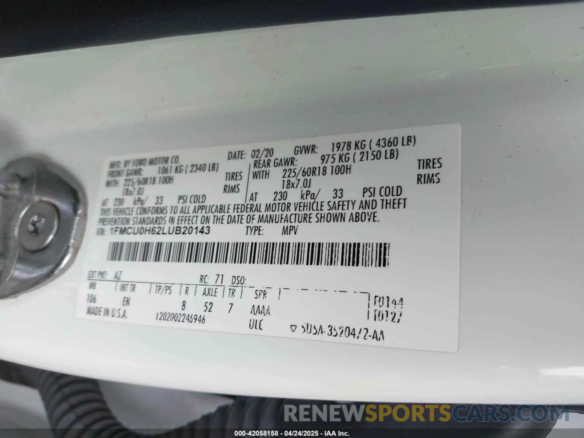9 Фотография поврежденного автомобиля 1FMCU0H62LUB20143 FORD ESCAPE 2020
