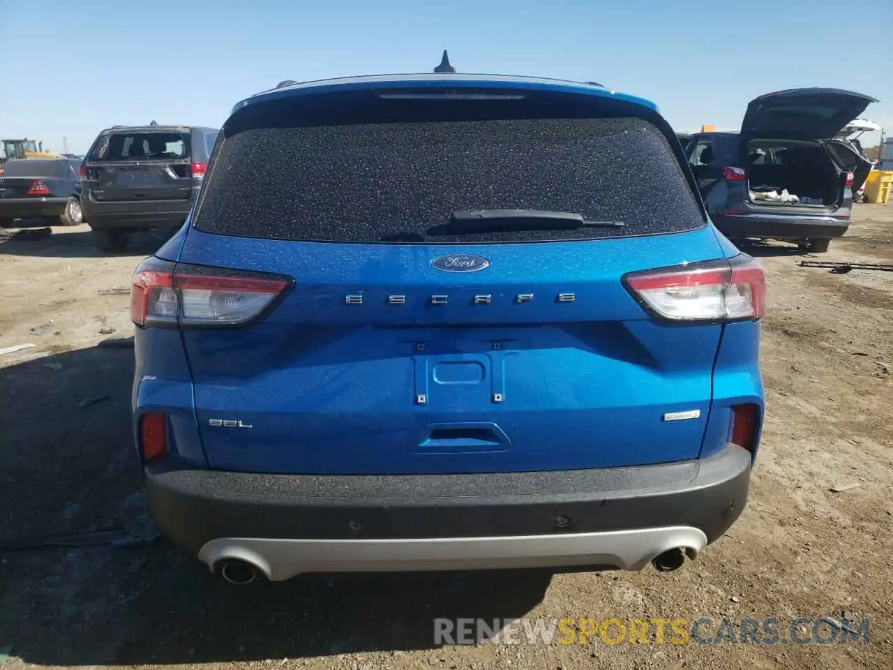 6 Photograph of a damaged car 1FMCU0H62LUB20529 FORD ESCAPE 2020