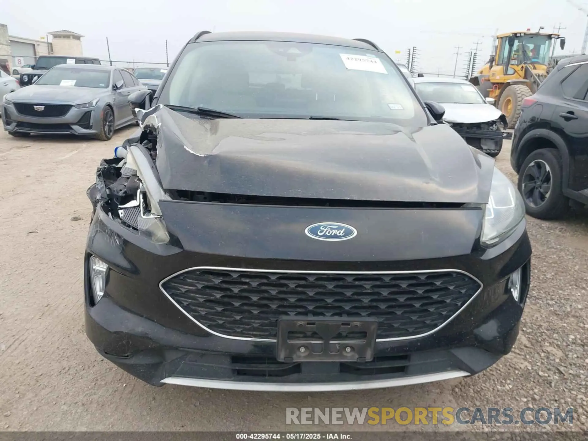 12 Photograph of a damaged car 1FMCU0H63LUA31648 FORD ESCAPE 2020