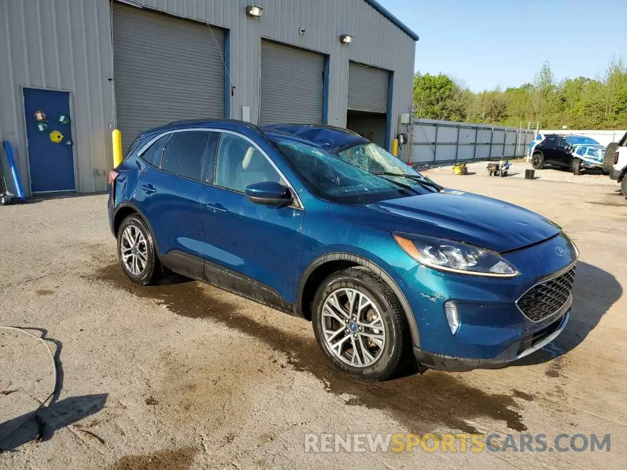 4 Photograph of a damaged car 1FMCU0H63LUB57606 FORD ESCAPE 2020