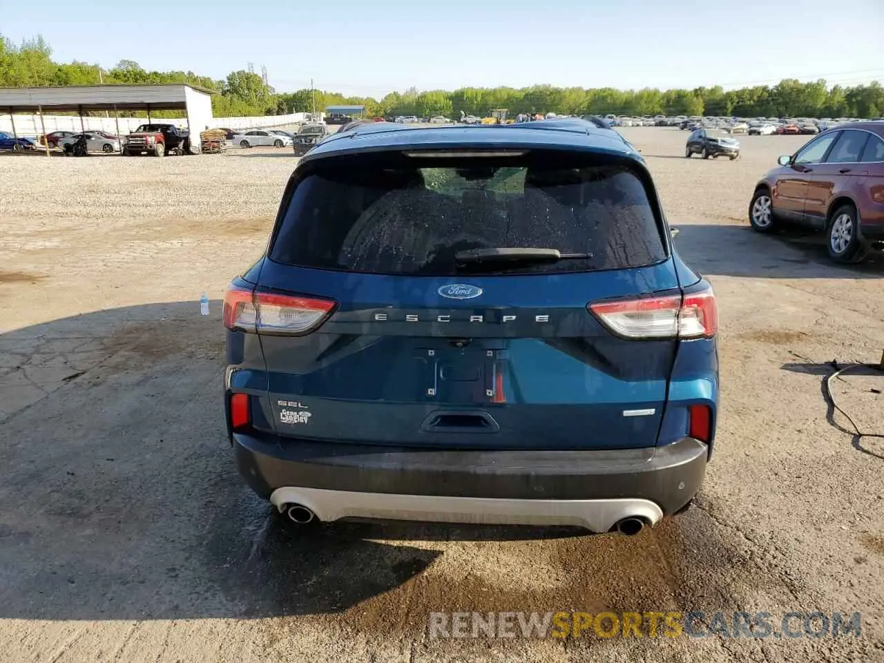 6 Photograph of a damaged car 1FMCU0H63LUB57606 FORD ESCAPE 2020