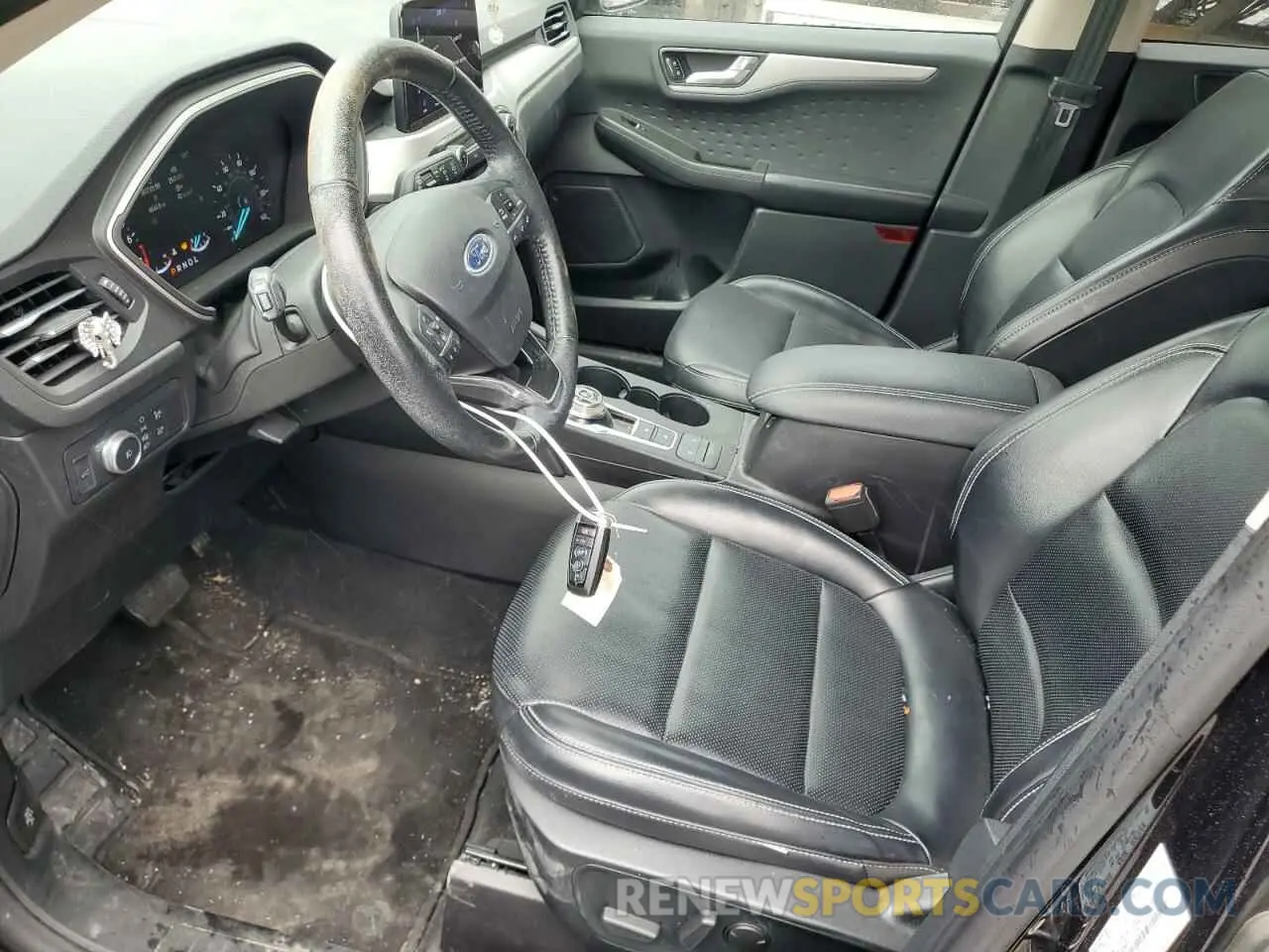 7 Photograph of a damaged car 1FMCU0H64LUA32985 FORD ESCAPE 2020