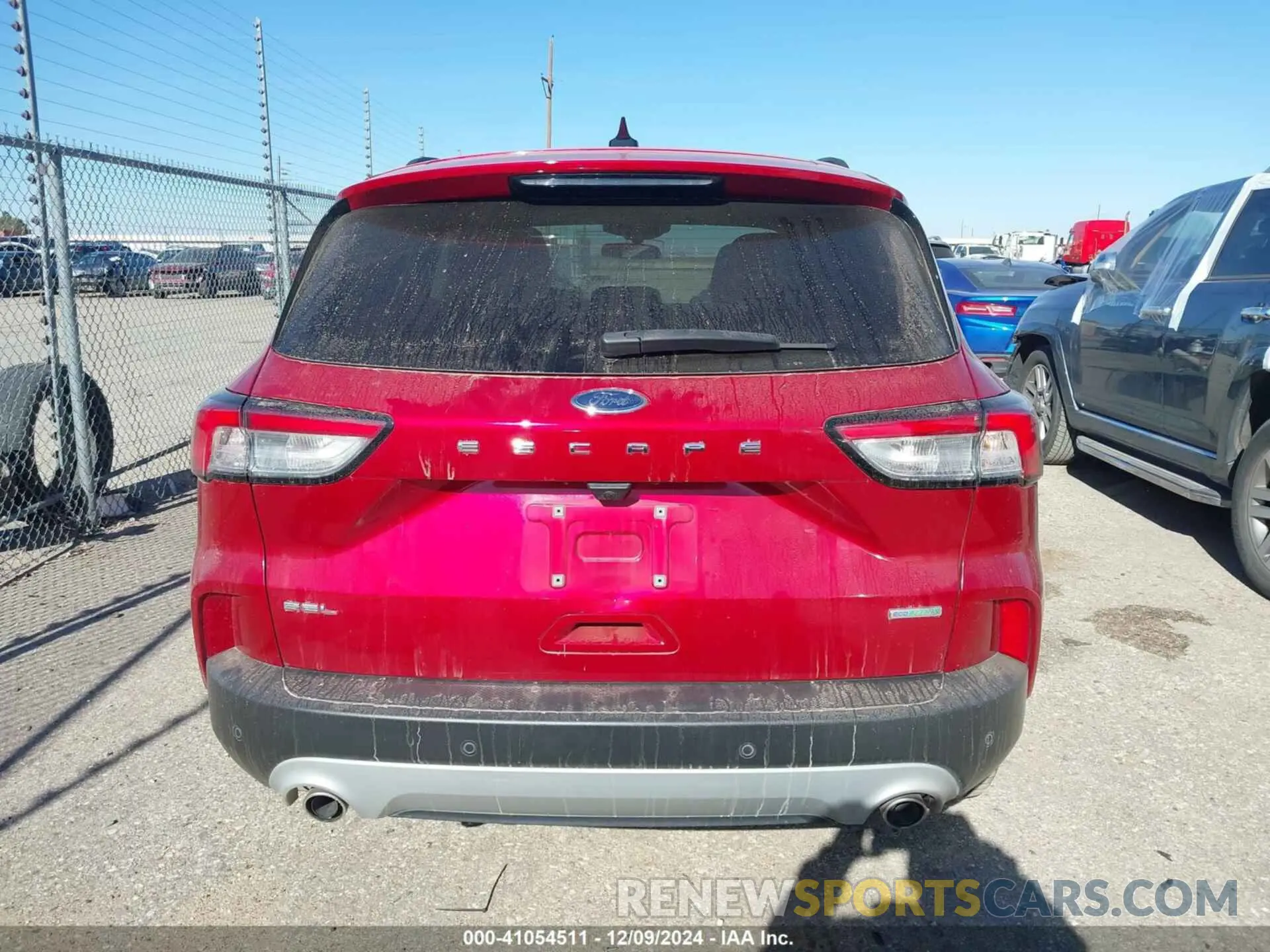 16 Photograph of a damaged car 1FMCU0H64LUA75786 FORD ESCAPE 2020