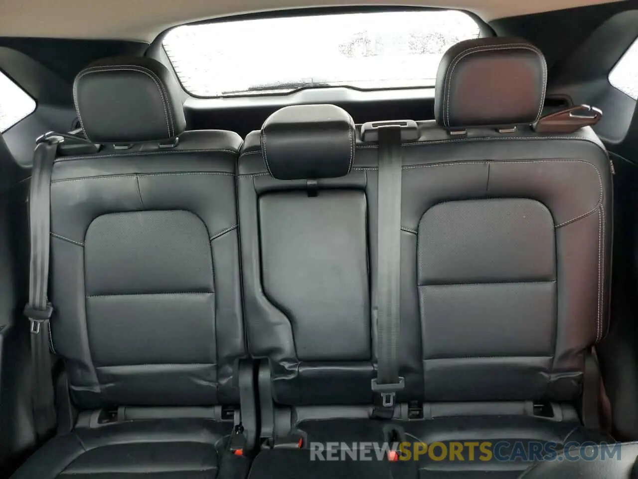 10 Фотография поврежденного автомобиля 1FMCU0H64LUC75325 FORD ESCAPE 2020