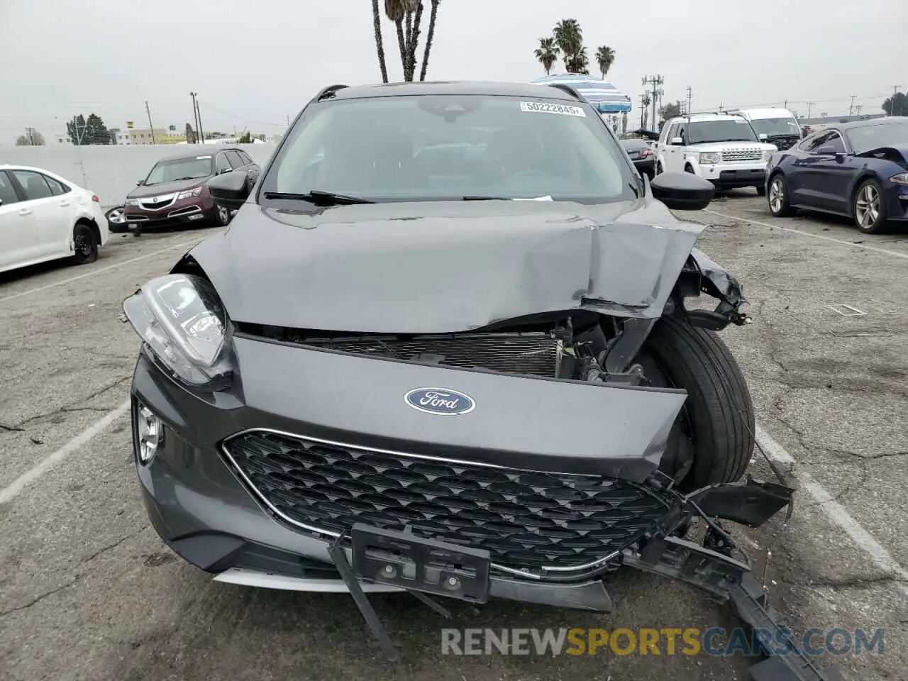 5 Photograph of a damaged car 1FMCU0H66LUB06018 FORD ESCAPE 2020