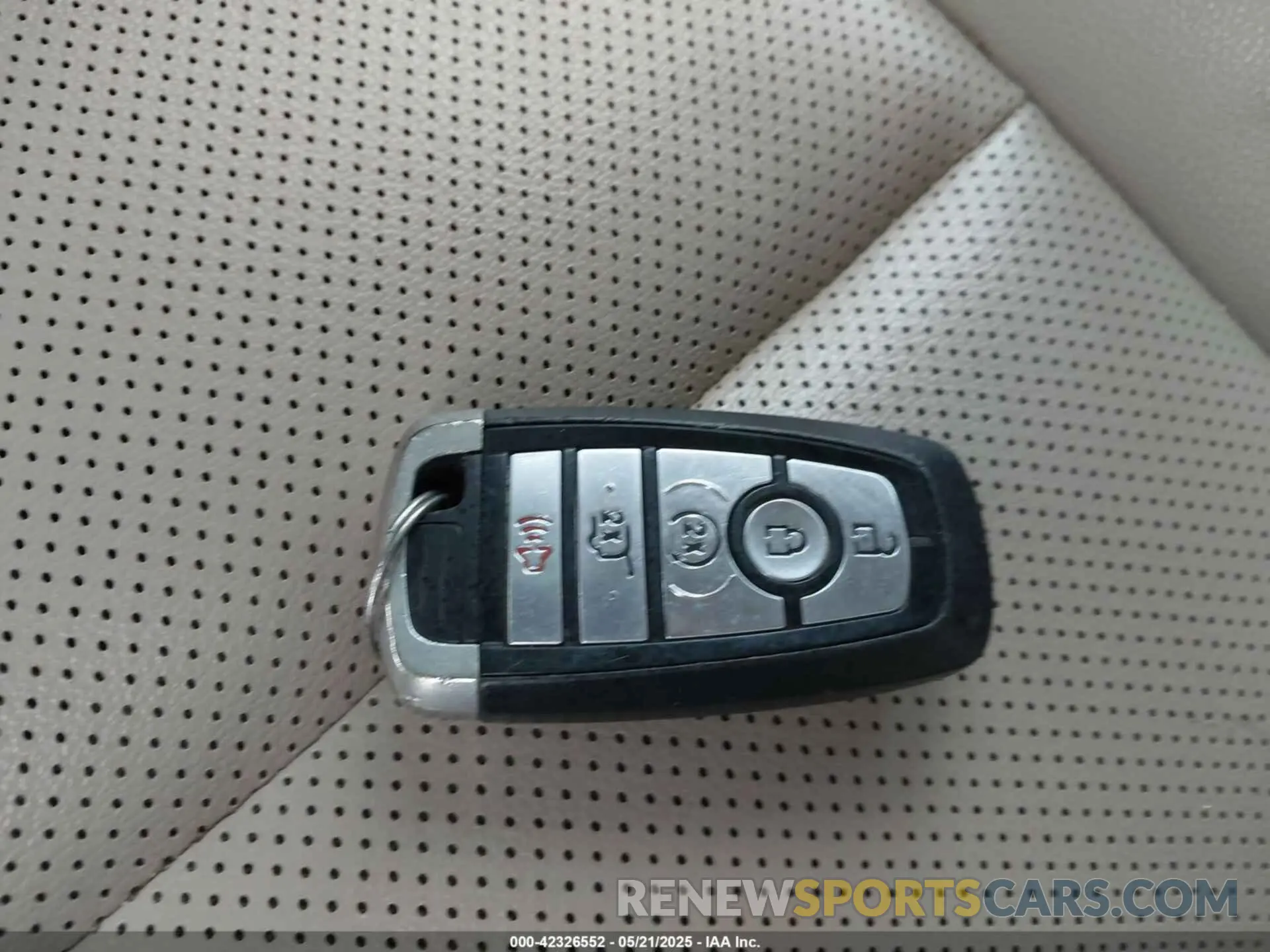 11 Фотография поврежденного автомобиля 1FMCU0H66LUB10277 FORD ESCAPE 2020