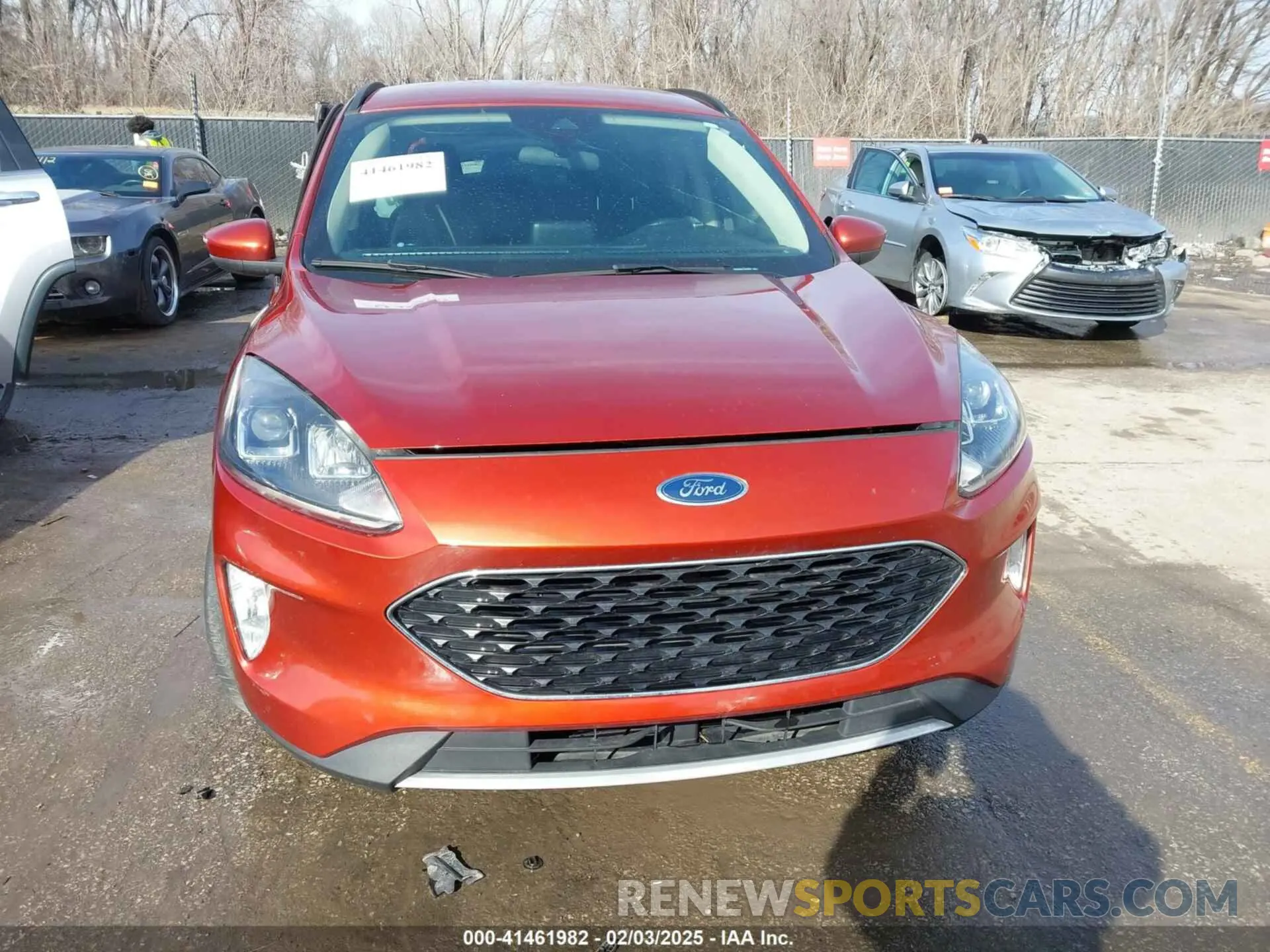 12 Photograph of a damaged car 1FMCU0H67LUA30065 FORD ESCAPE 2020