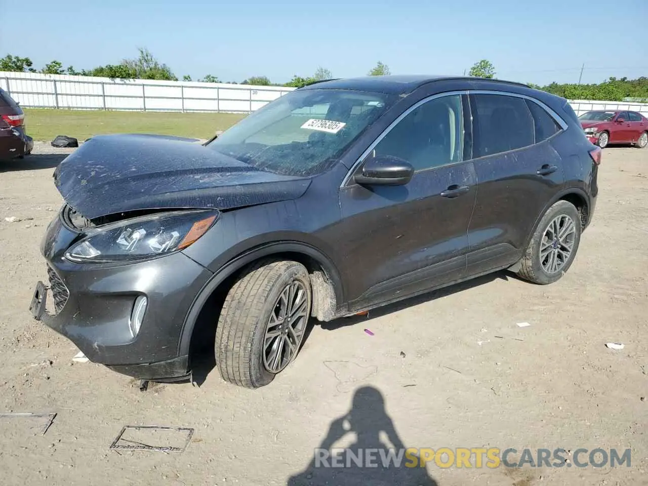 1 Фотография поврежденного автомобиля 1FMCU0H67LUA31684 FORD ESCAPE 2020