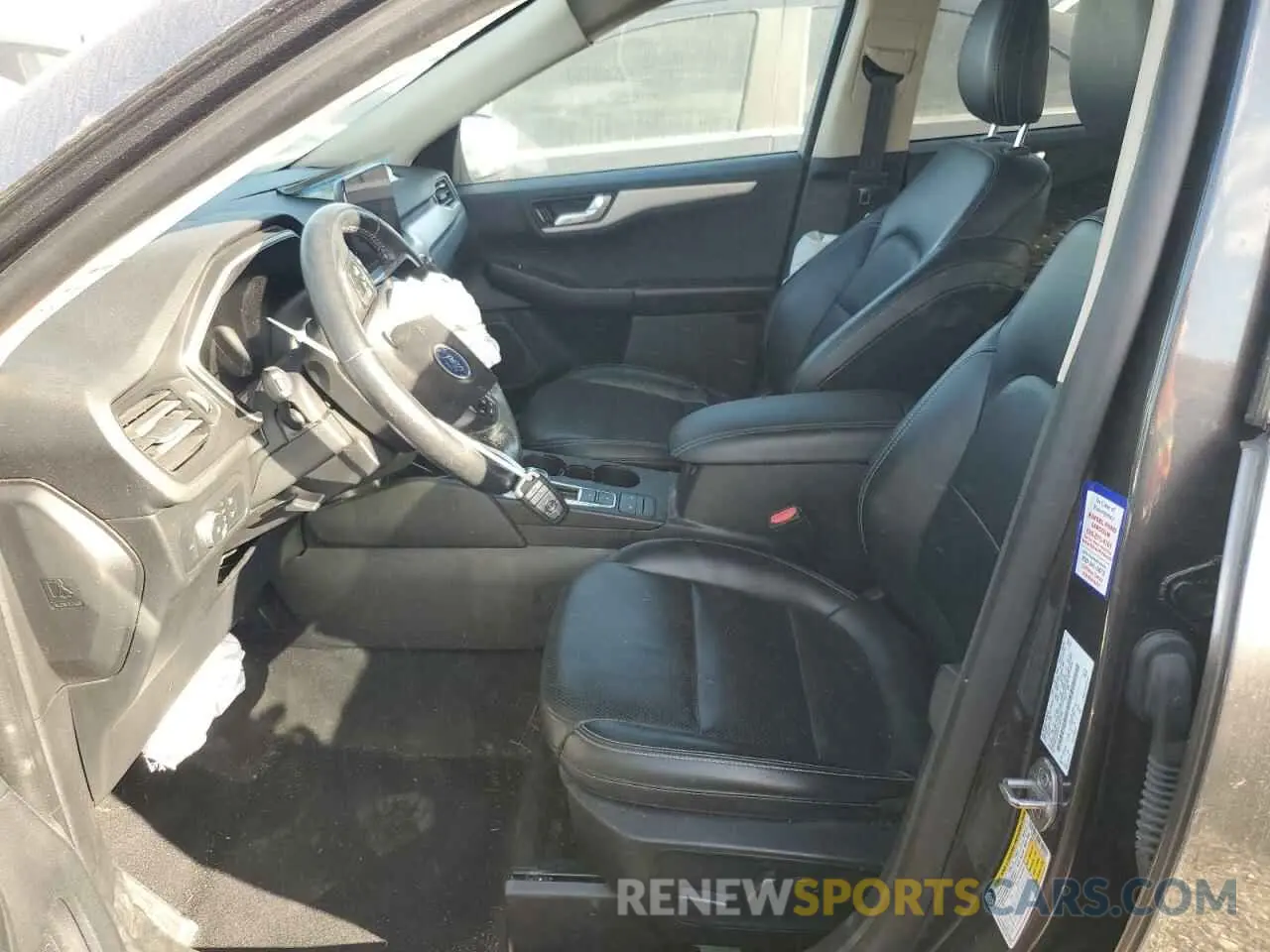 7 Фотография поврежденного автомобиля 1FMCU0H67LUA31684 FORD ESCAPE 2020