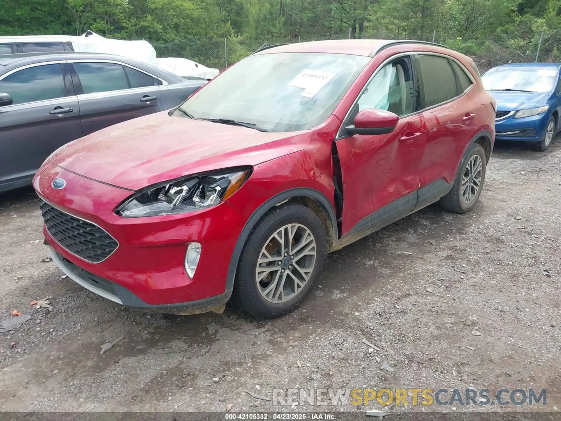 2 Фотография поврежденного автомобиля 1FMCU0H68LUA67514 FORD ESCAPE 2020