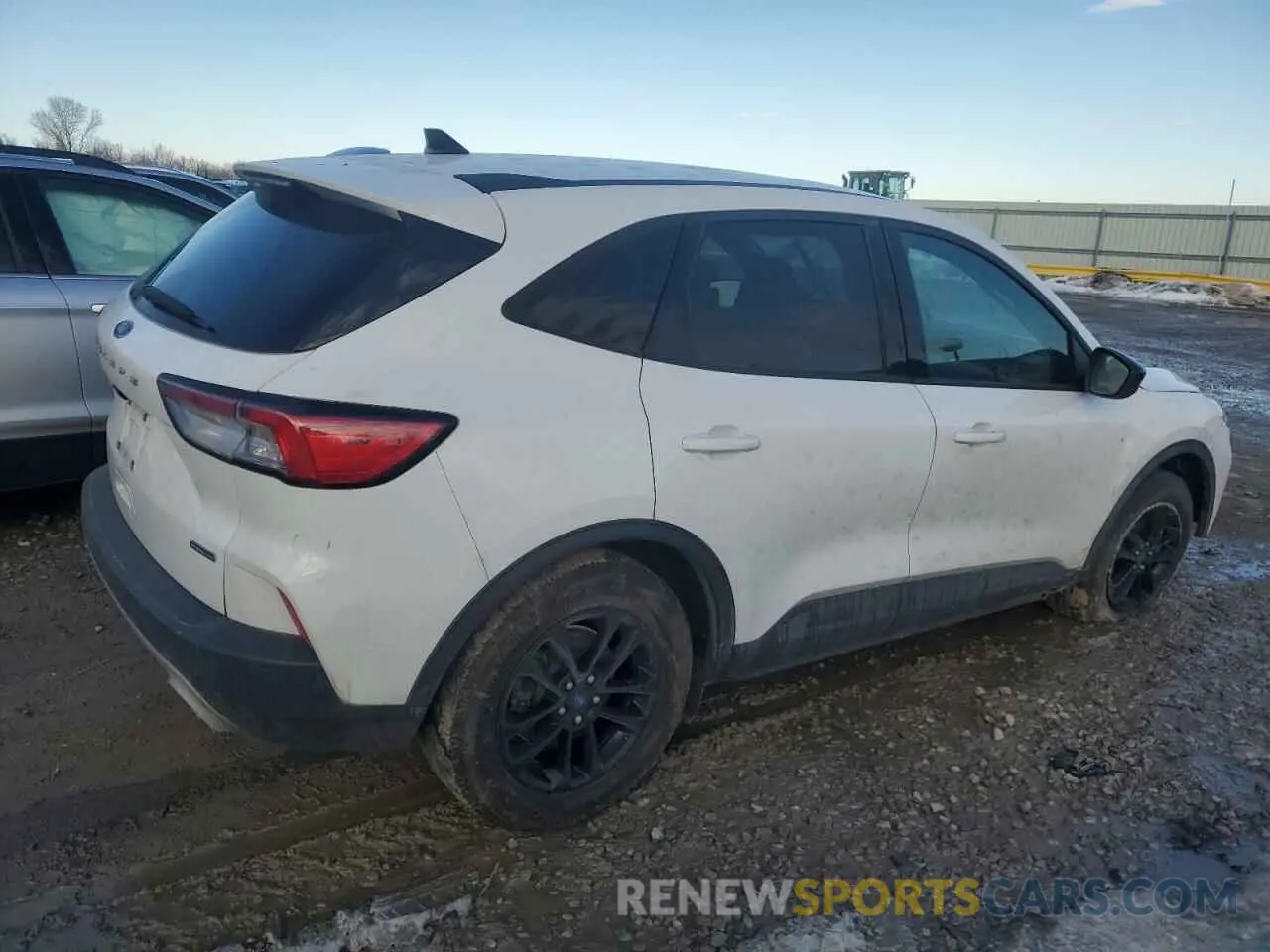 3 Photograph of a damaged car 1FMCU9BZ0LUB10007 FORD ESCAPE 2020