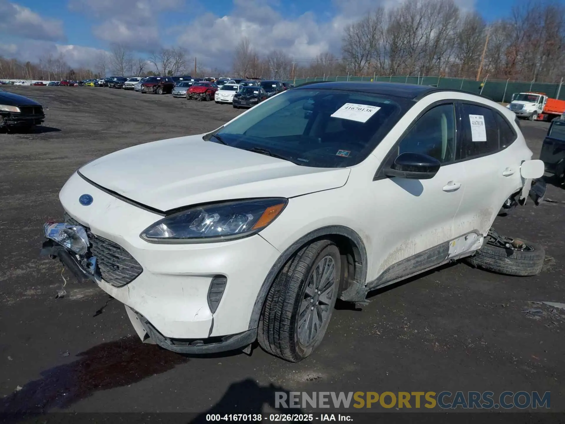 2 Фотография поврежденного автомобиля 1FMCU9BZ0LUC50557 FORD ESCAPE 2020