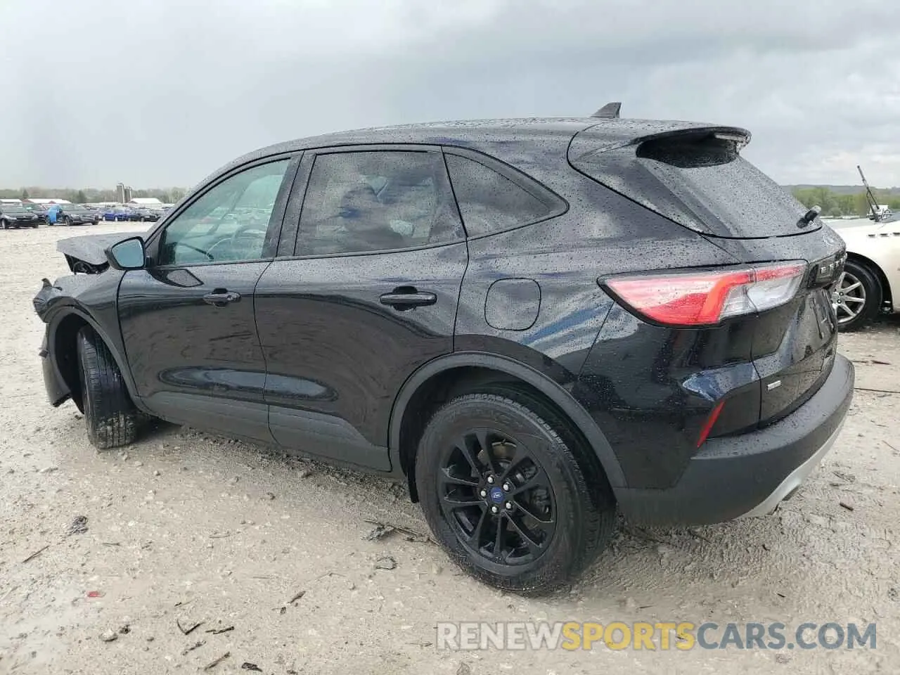 2 Photograph of a damaged car 1FMCU9BZ1LUC26946 FORD ESCAPE 2020