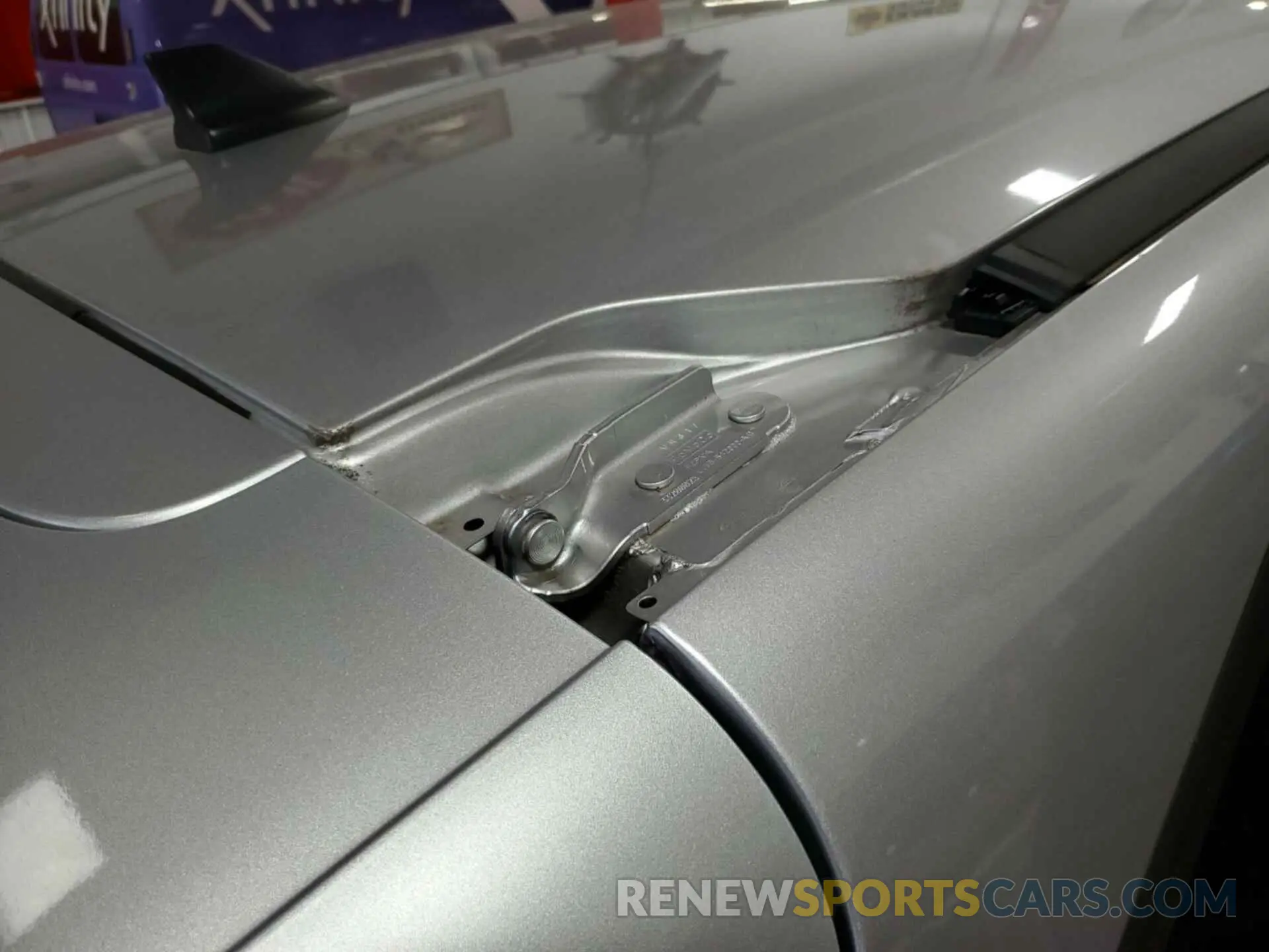 19 Photograph of a damaged car 1FMCU9BZ1LUC60949 FORD ESCAPE 2020