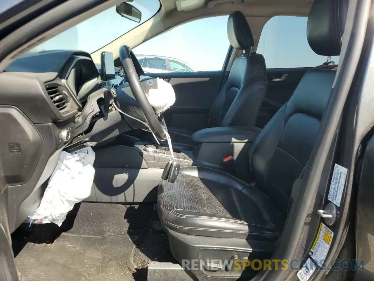 7 Photograph of a damaged car 1FMCU9BZ2LUA60131 FORD ESCAPE 2020