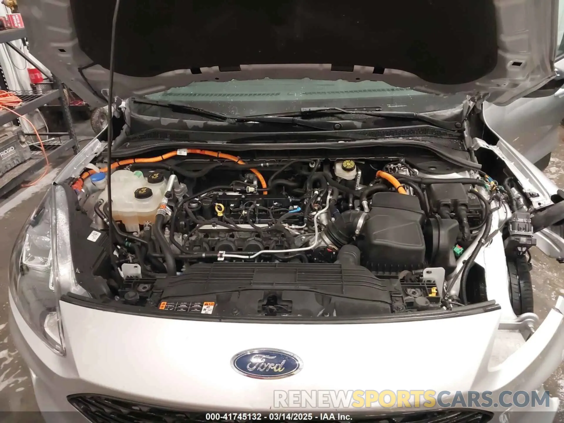 10 Photograph of a damaged car 1FMCU9BZ3LUB67351 FORD ESCAPE 2020