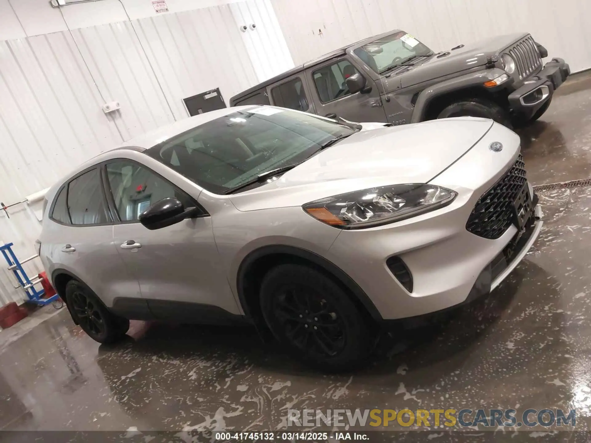 13 Photograph of a damaged car 1FMCU9BZ3LUB67351 FORD ESCAPE 2020