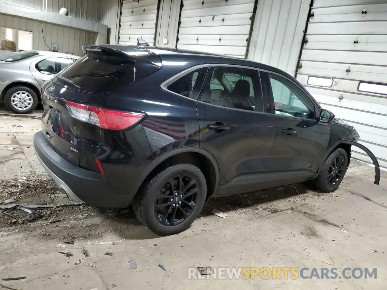 3 Photograph of a damaged car 1FMCU9BZ7LUB13535 FORD ESCAPE 2020