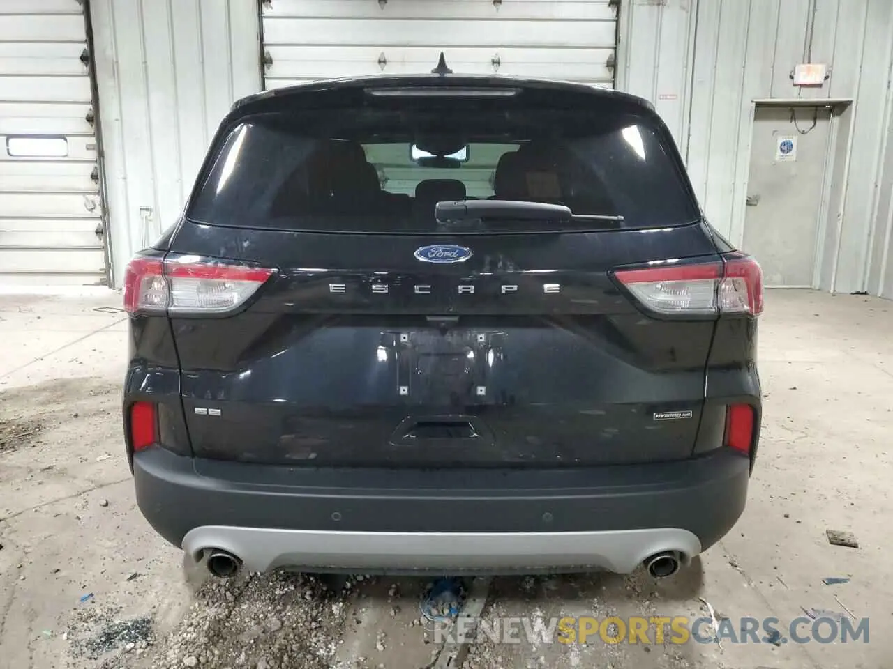 6 Photograph of a damaged car 1FMCU9BZ7LUB13535 FORD ESCAPE 2020