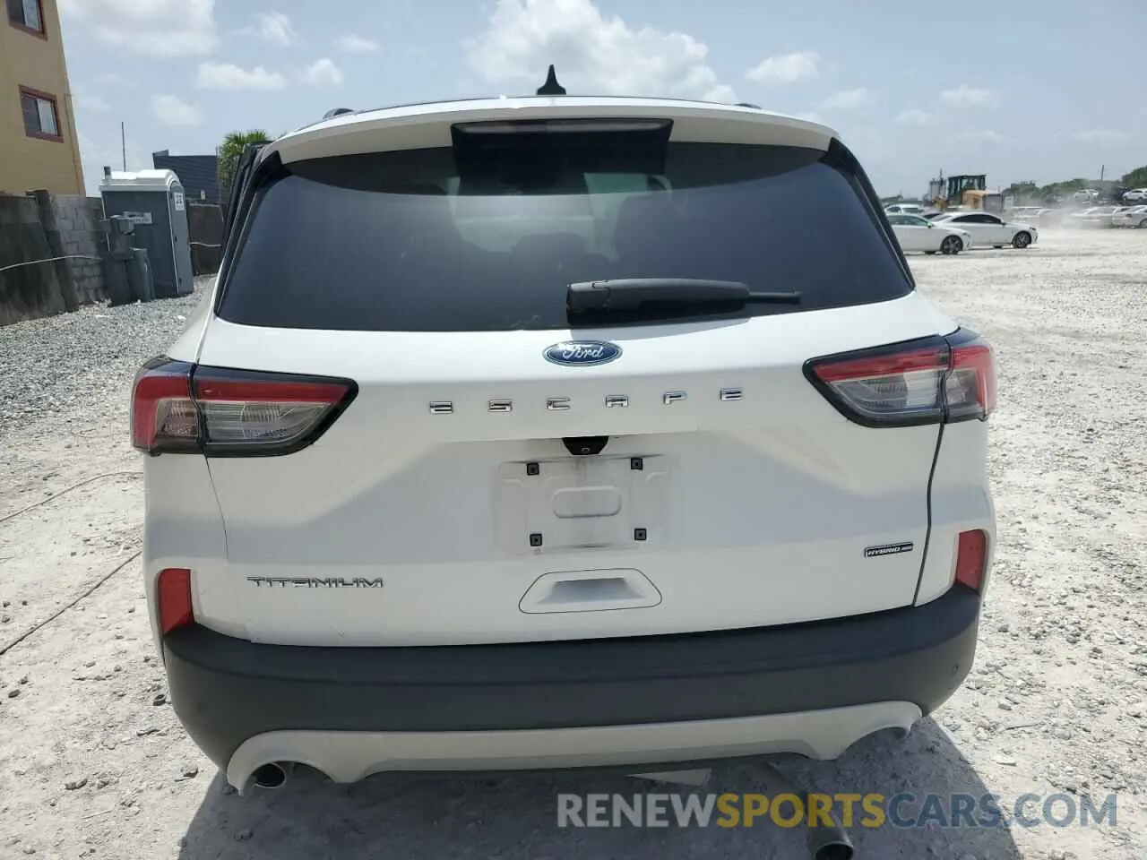 6 Photograph of a damaged car 1FMCU9DZ0LUB95931 FORD ESCAPE 2020
